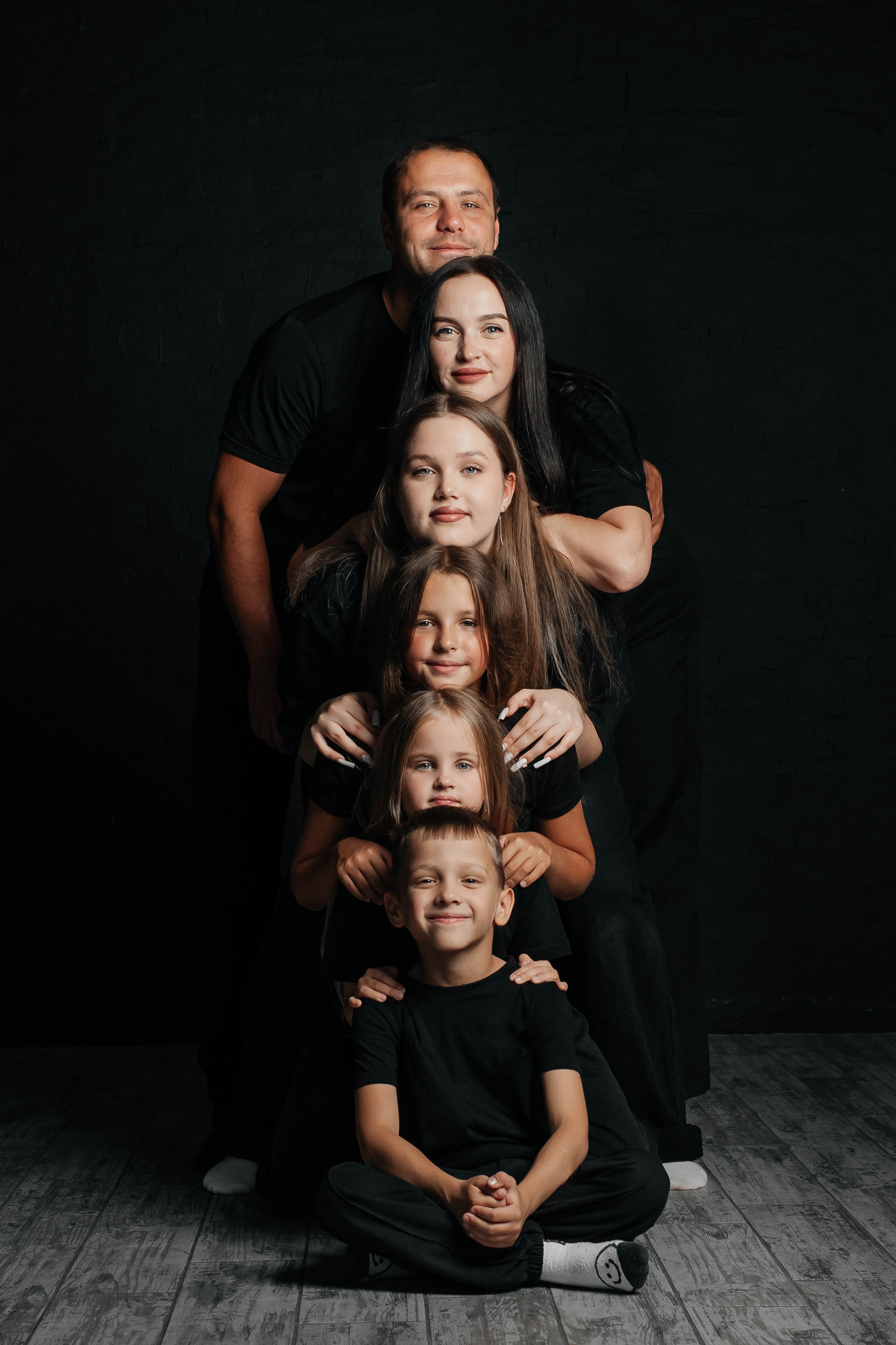 Семейная съёмка в студии. Свадебный и семейный фотограф г. Ярославль Савинская Анастасия