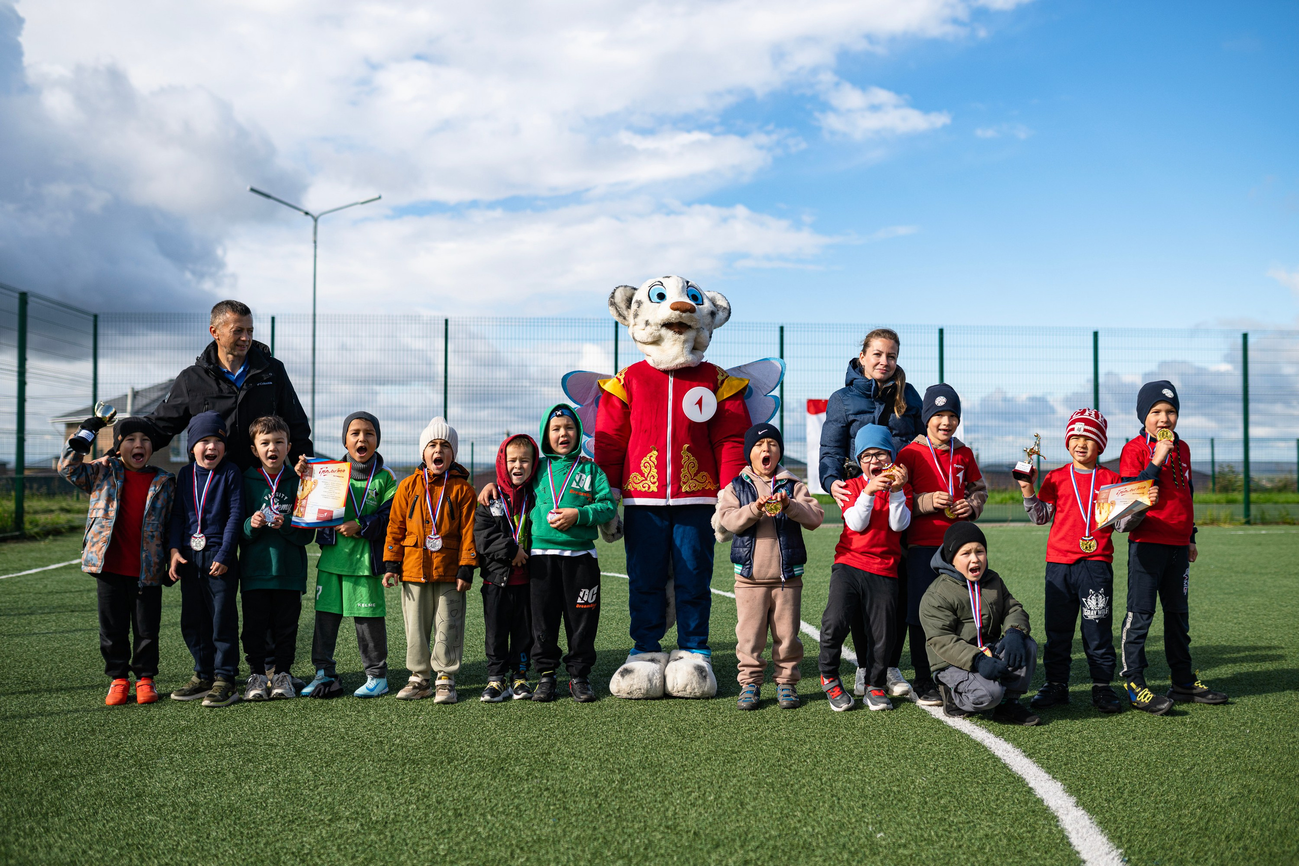 Детский футбол. Республика Татарстан, Высокогорский район, с. Высокая Гора. Свадебный фотограф в Казани, и Зеленодольске Радик Мухаметов