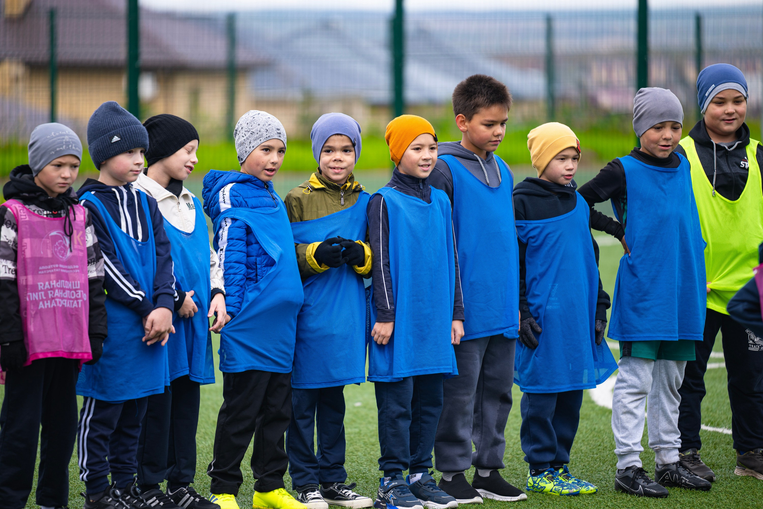 Детский футбол. Республика Татарстан, Высокогорский район, с. Высокая Гора. Свадебный фотограф в Казани, и Зеленодольске Радик Мухаметов