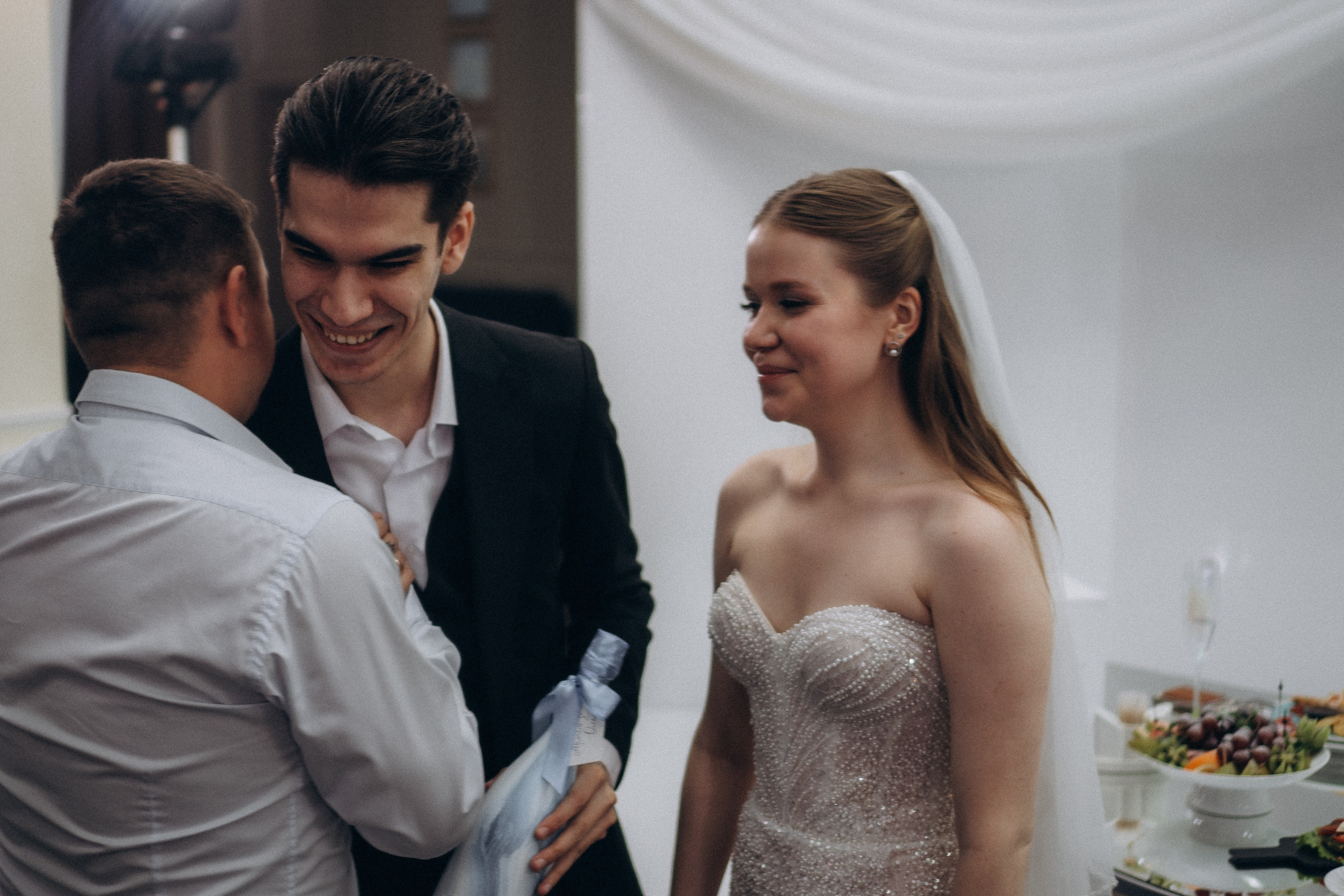 СЬЕМКА СВАДЕБНОГО БАНКЕТА (СНЯТО В СИБИРЕ В НИЖНЕВАРТОВСКЕ). Профессиональный фотограф, Санкт-Петербург — Виктория Богомолова