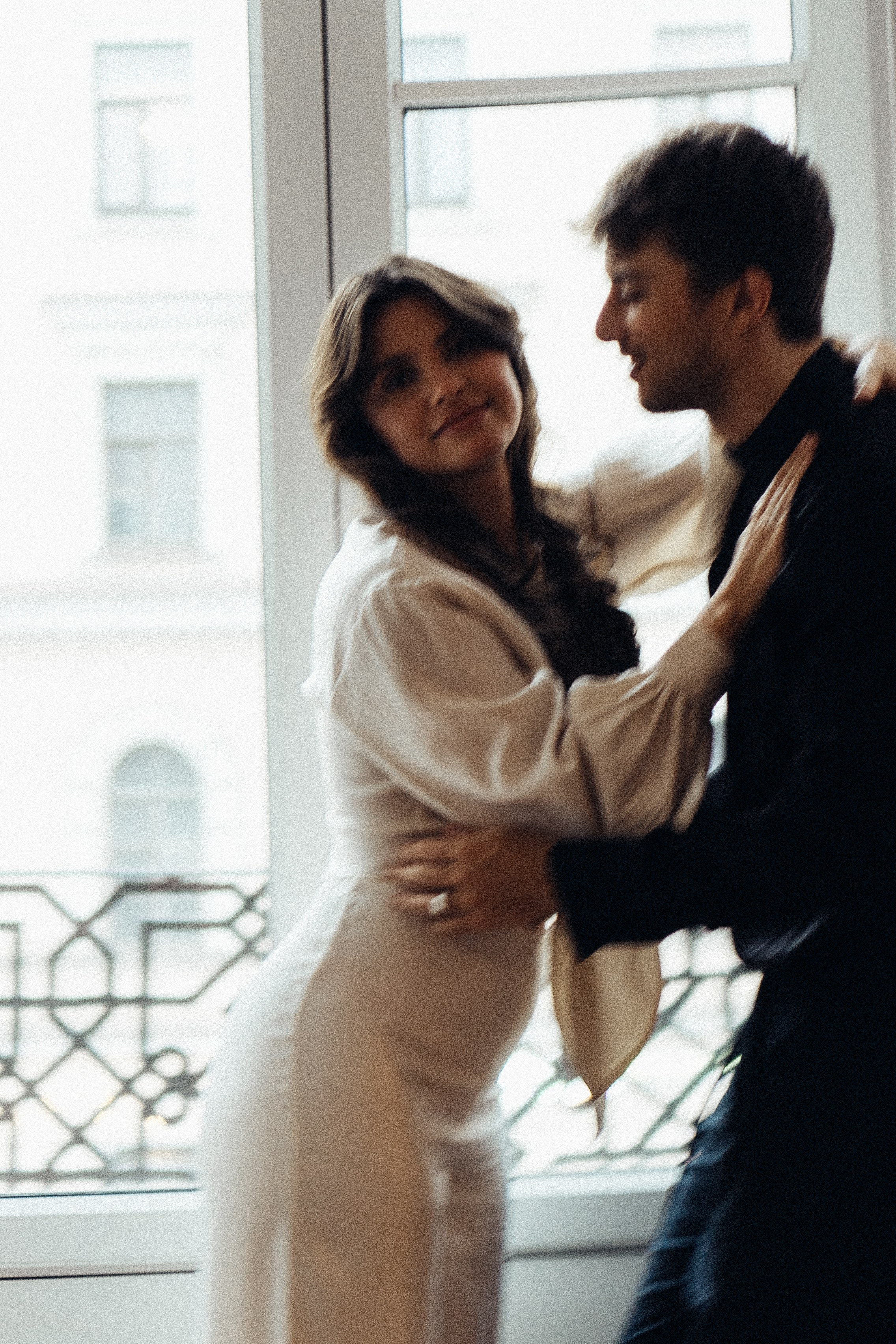 УТРО ЖЕНИХА И НЕВЕСТЫ В ПИТЕРСКОЙ КВАРТИРЕ И СЬЕМКА С СВАДЕБНЫХ ОБРАЗАХ. Профессиональный фотограф, Санкт-Петербург — Виктория Богомолова