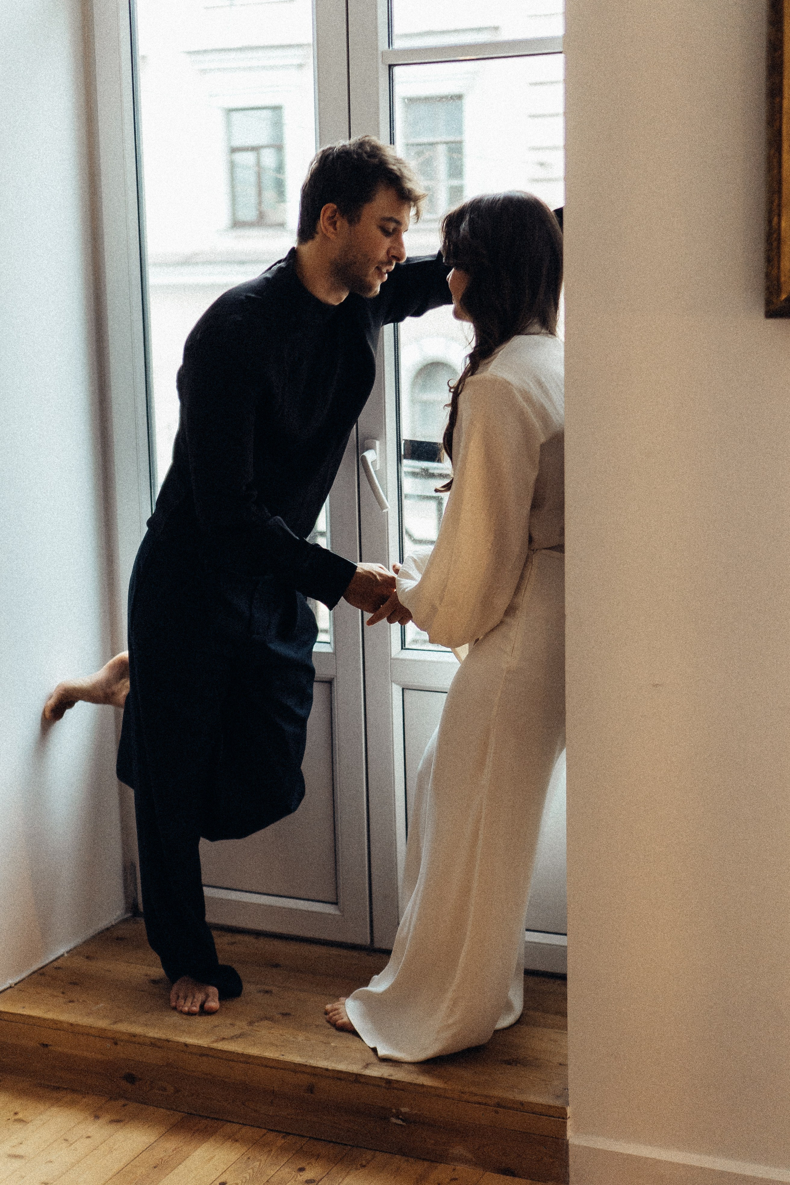 УТРО ЖЕНИХА И НЕВЕСТЫ В ПИТЕРСКОЙ КВАРТИРЕ И СЬЕМКА С СВАДЕБНЫХ ОБРАЗАХ. Профессиональный фотограф, Санкт-Петербург — Виктория Богомолова