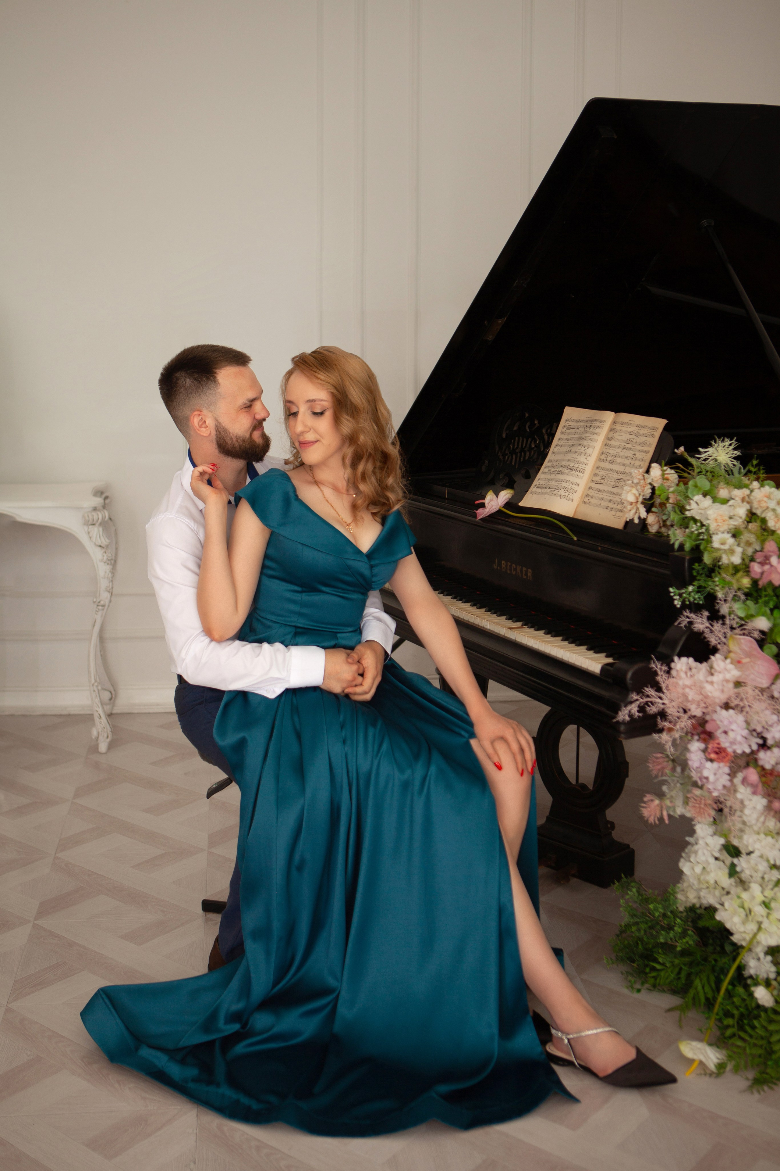 Love story в студии. Фотограф Ставрополь Пятигорск Елизавета Дарина