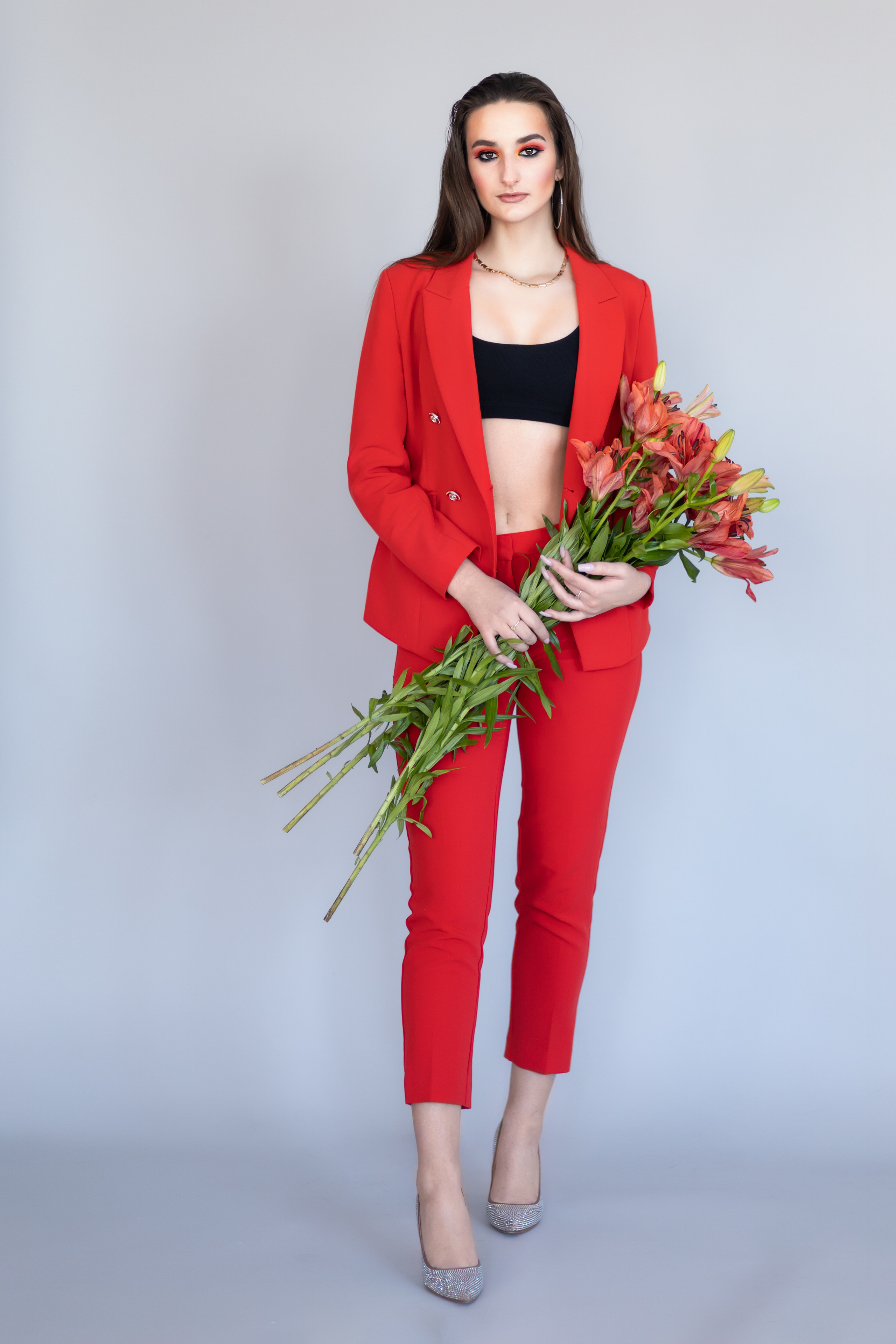 ЖЕНСКАЯ СЪЕМКА В СТУДИИ