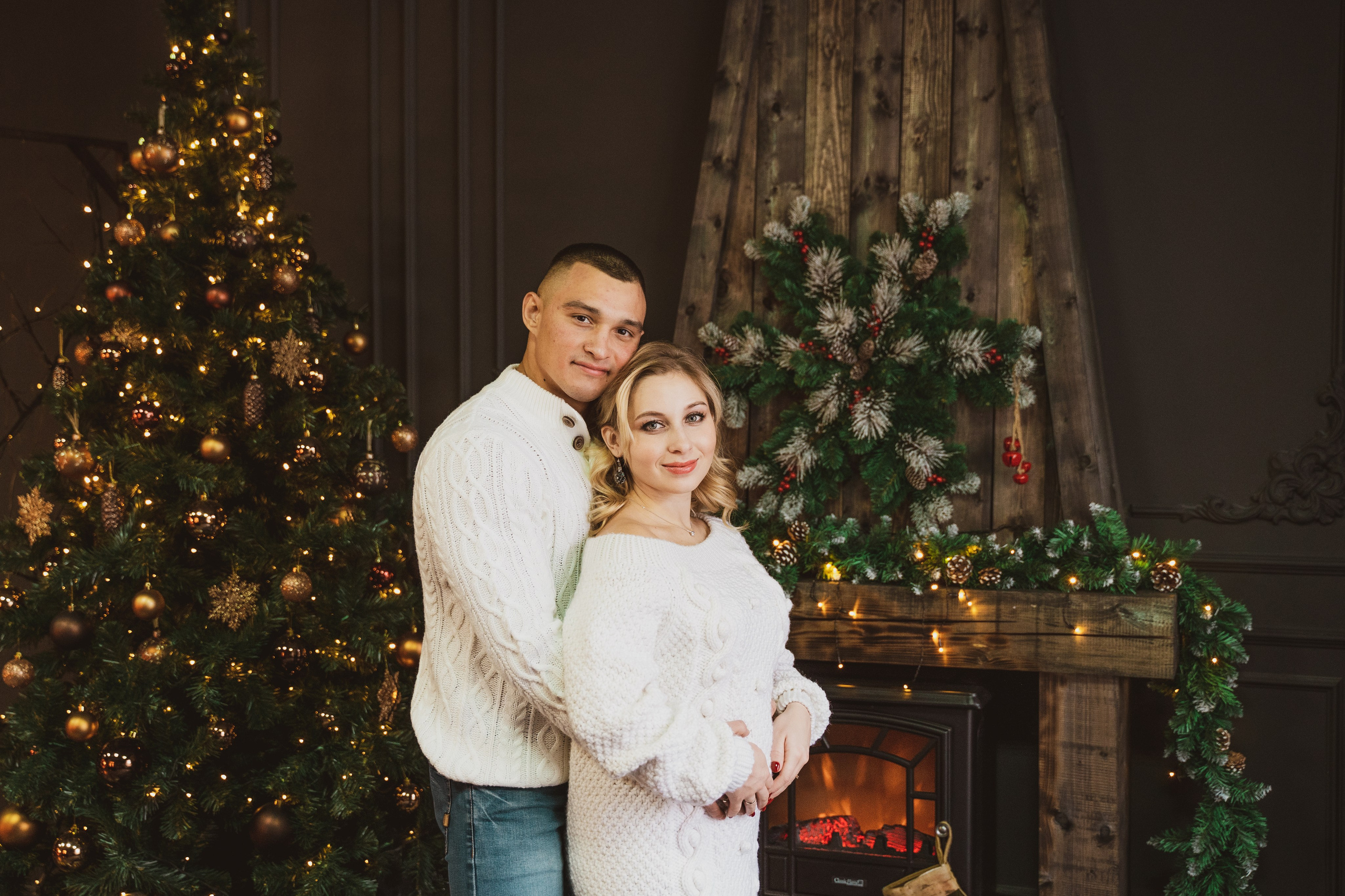 Новогодняя фотосессия беременности в студии. Анна и Кирилл. Свадебный и репортажный фотограф в Уфе| Осетрова Ольга