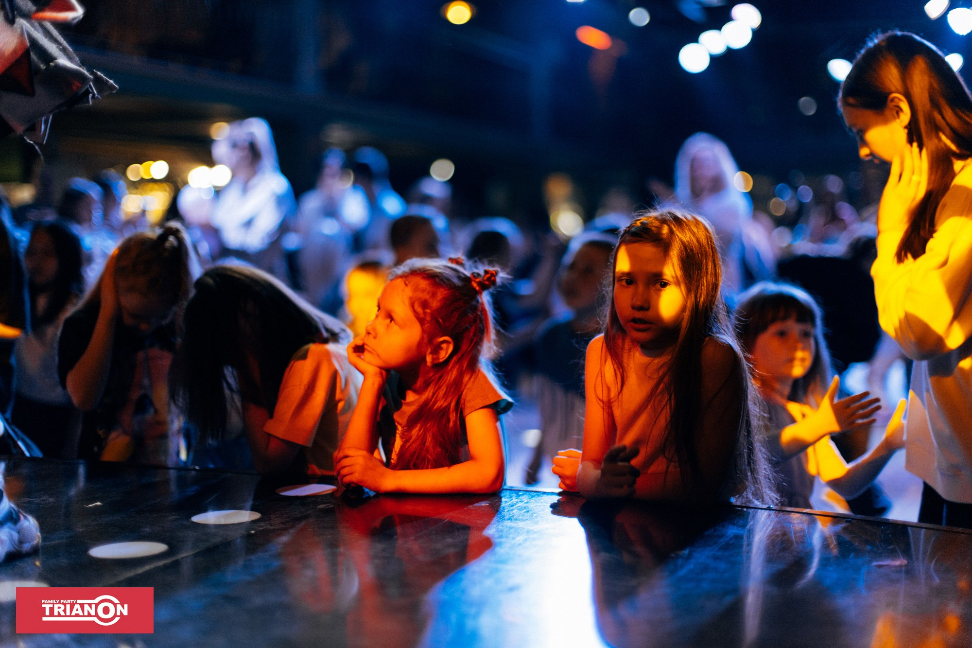 Семейная дискотека TRIANON. Фотограф Владимир Молоканов