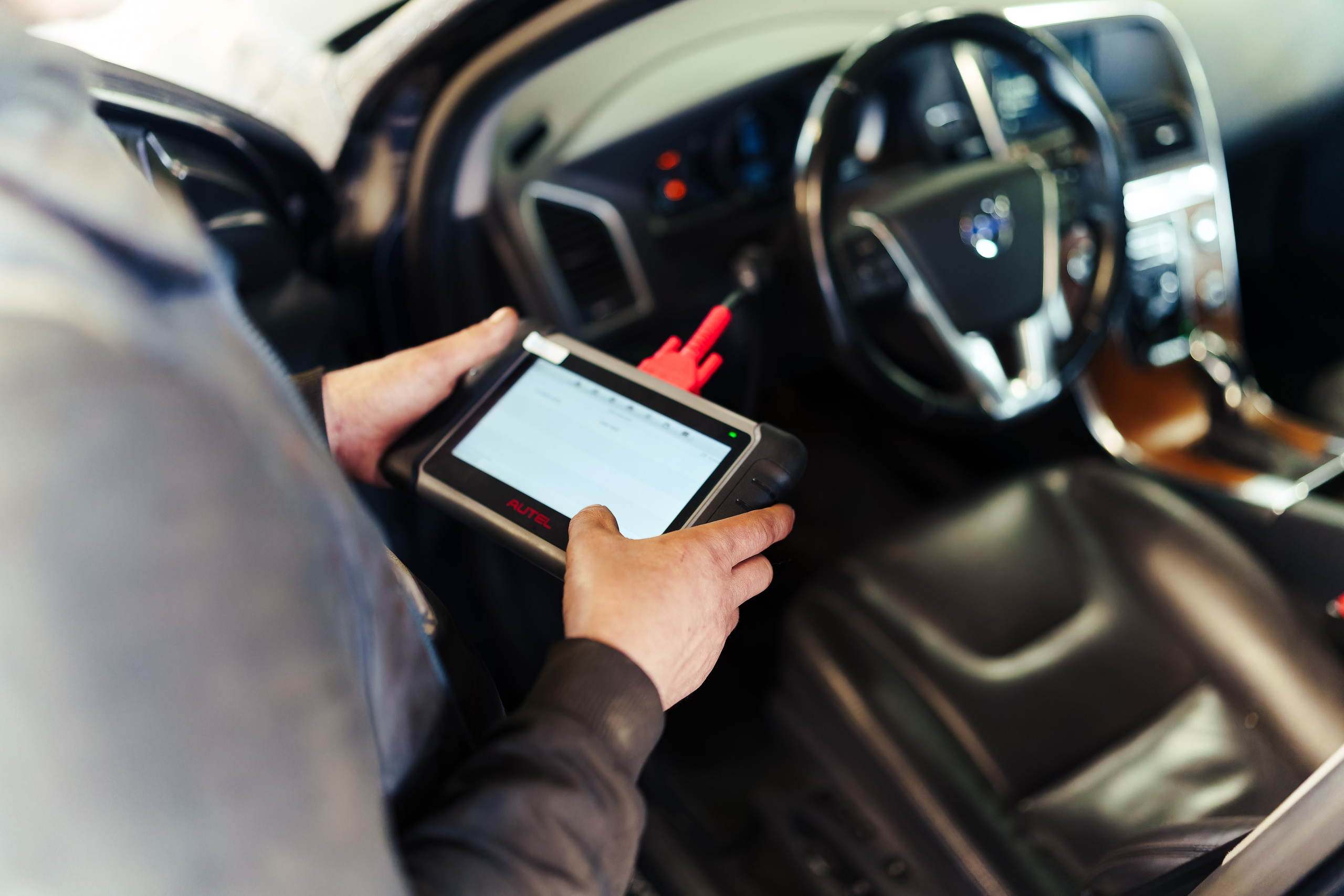 Сьемка для автосервиса РЕМСПОТ. Фотограф в СПБ Алмаз Камаев