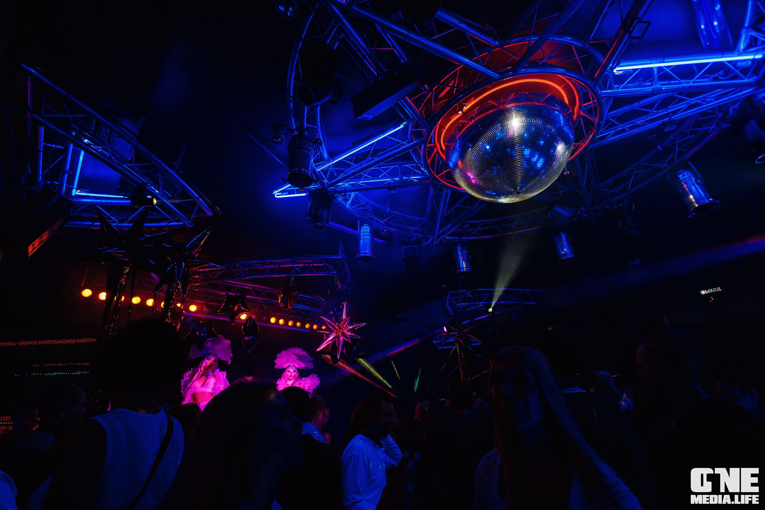 Фоторепортаж из РК Планета. One Media Life: фоторепортажи, фотоотчеты с мероприятий и заведений