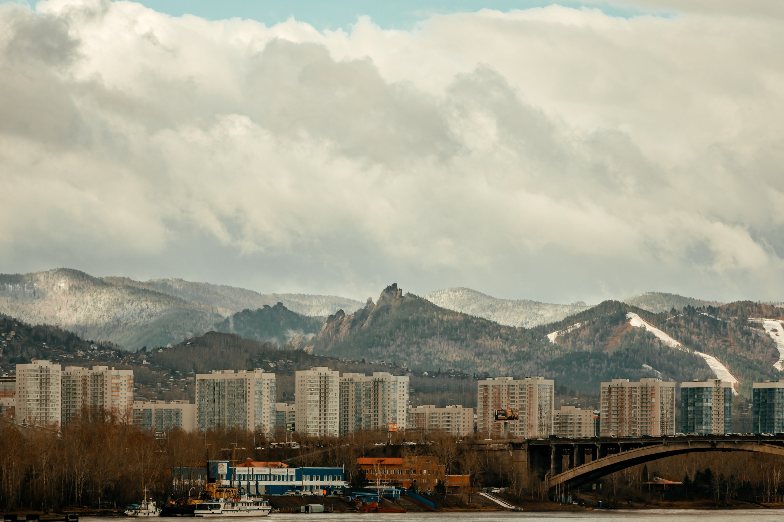 Город. Фотограф в Красноярске Оксана Корчагина