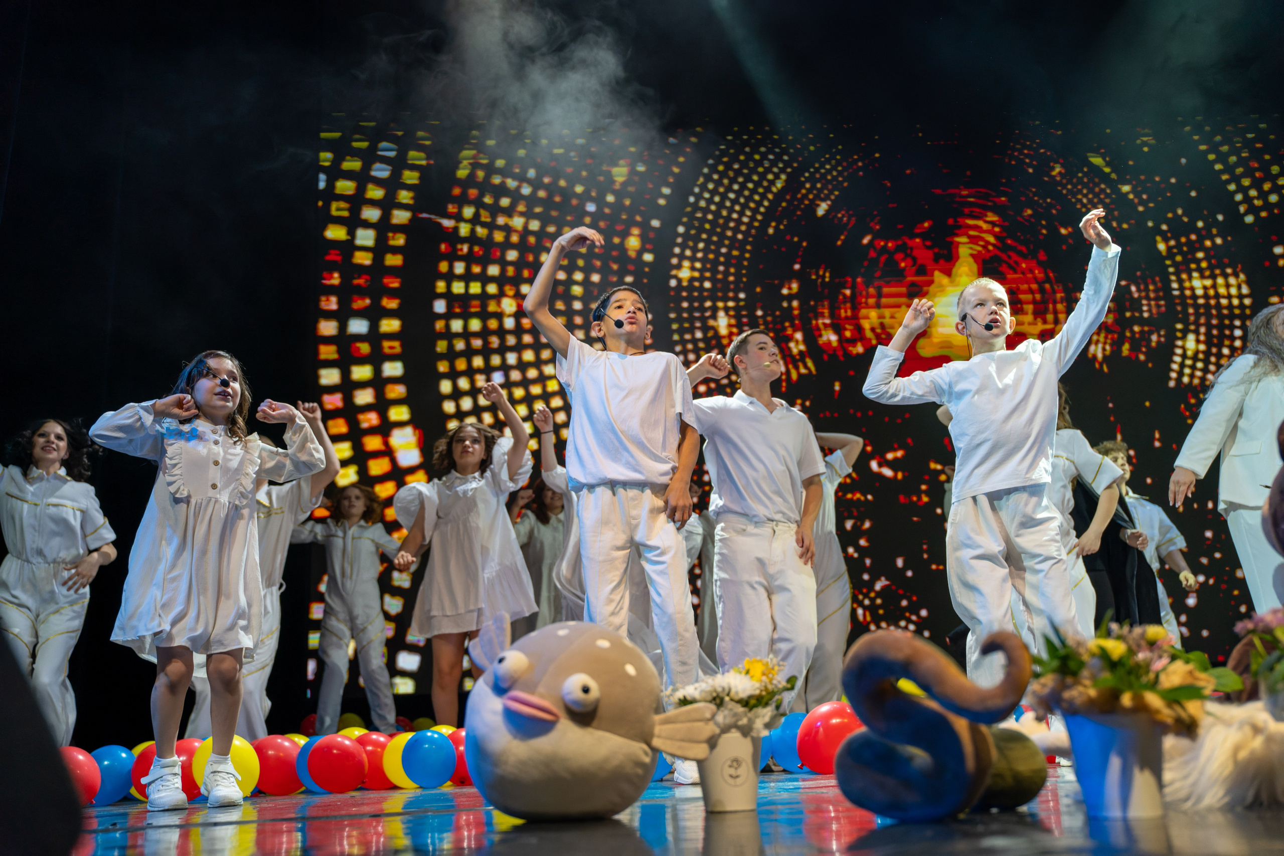 Съёмка благотворительного спектакля «Новая история деревянного мальчика». «Студия DRONAVT`s» — видеосъёмка и фотография г. Москва