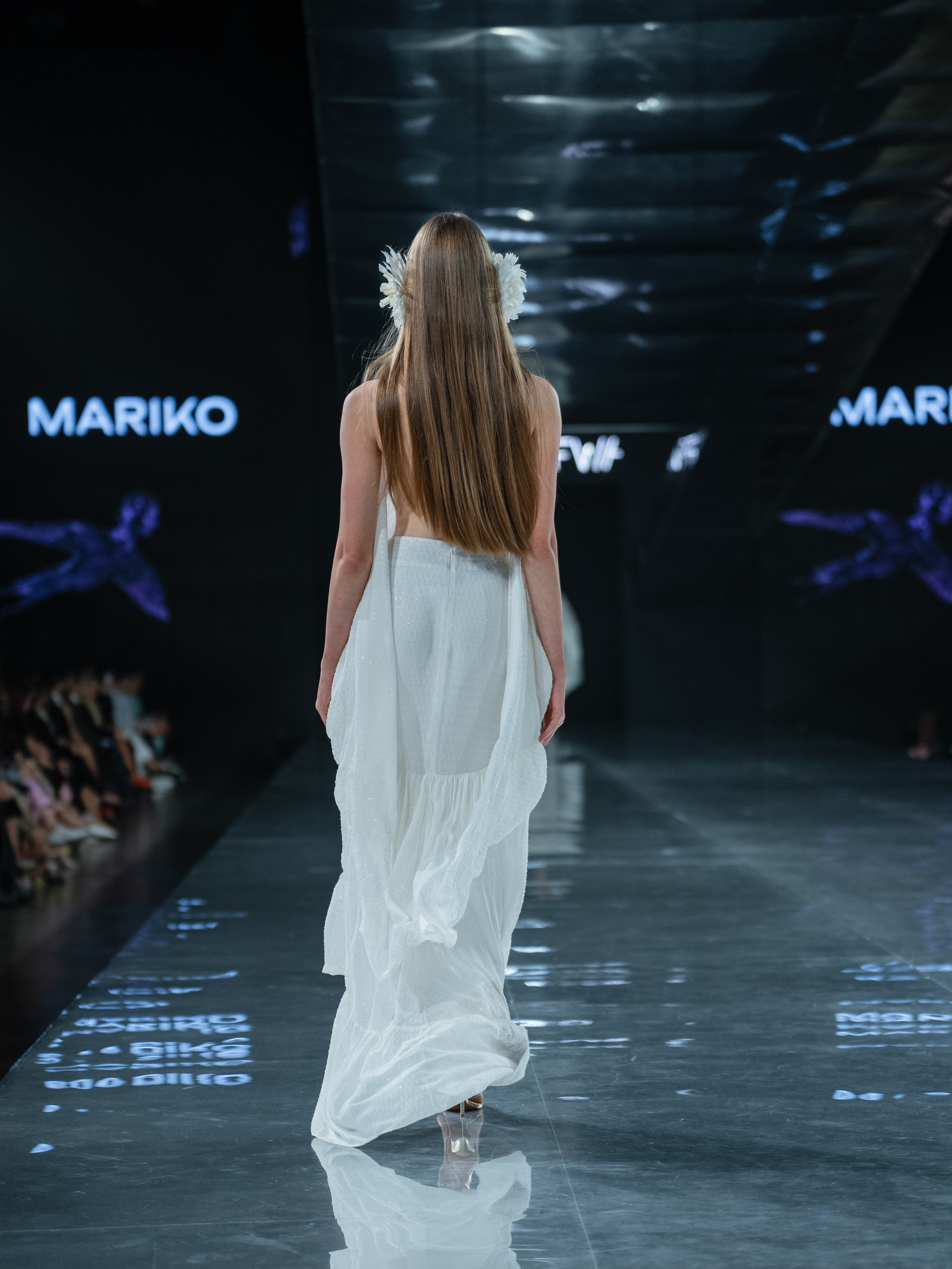 Visa Fashion Week Pre-Fall Mariko. Сайт Алматинского НЮ АРТ, будуар и фэшн фотографа Дениса Карпенко