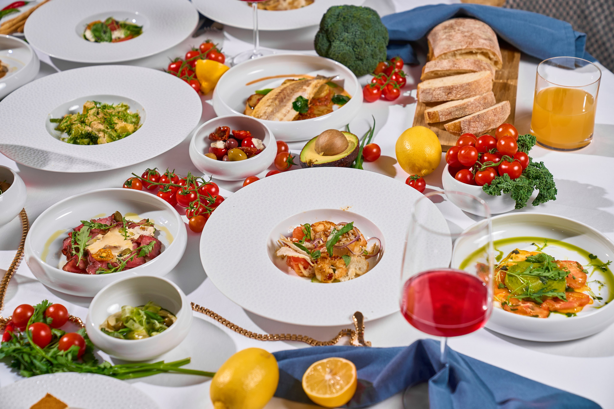 COSMOS ITALY — СЪЕМКА МЕНЮ