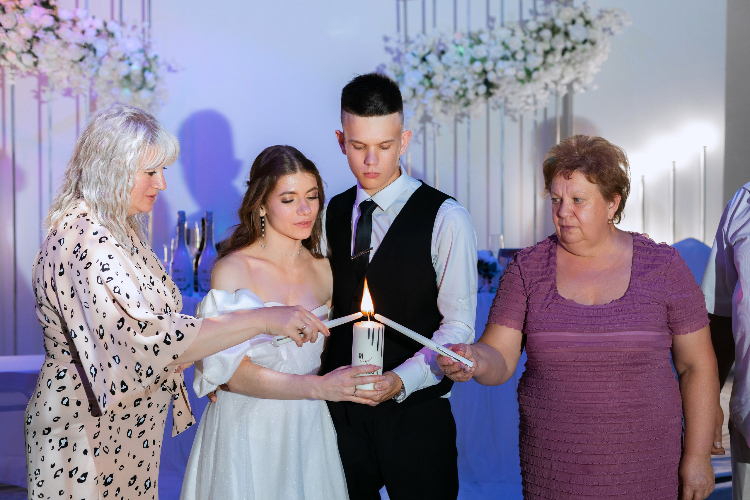 Иван и Ксения. Свадебный и семейный фотограф в городе Россошь и Воронежской области