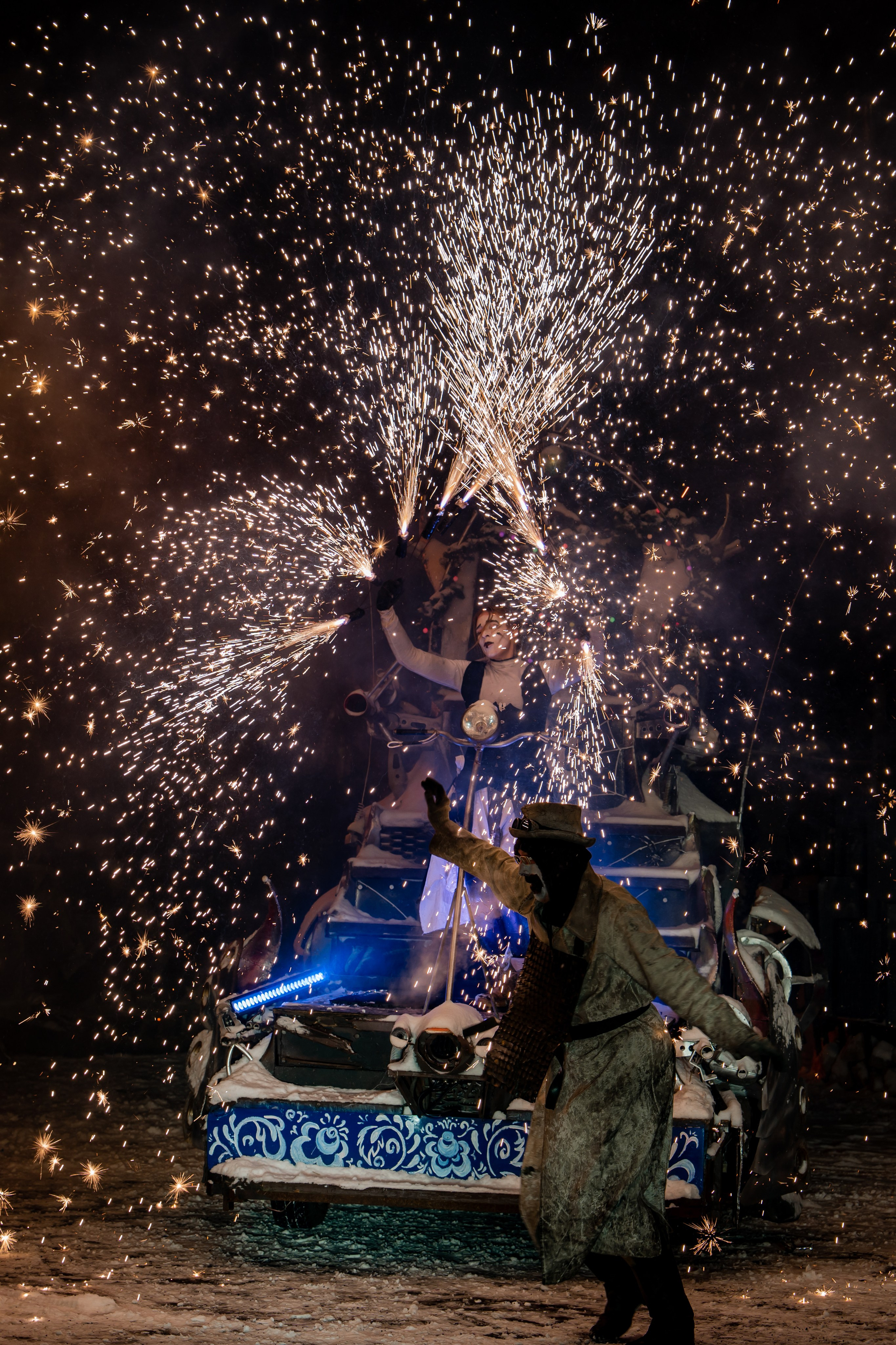 Новогодняя сказка в Байк Центре «Ночные Волки». Крамер Юлиана детский и семейный фотограф