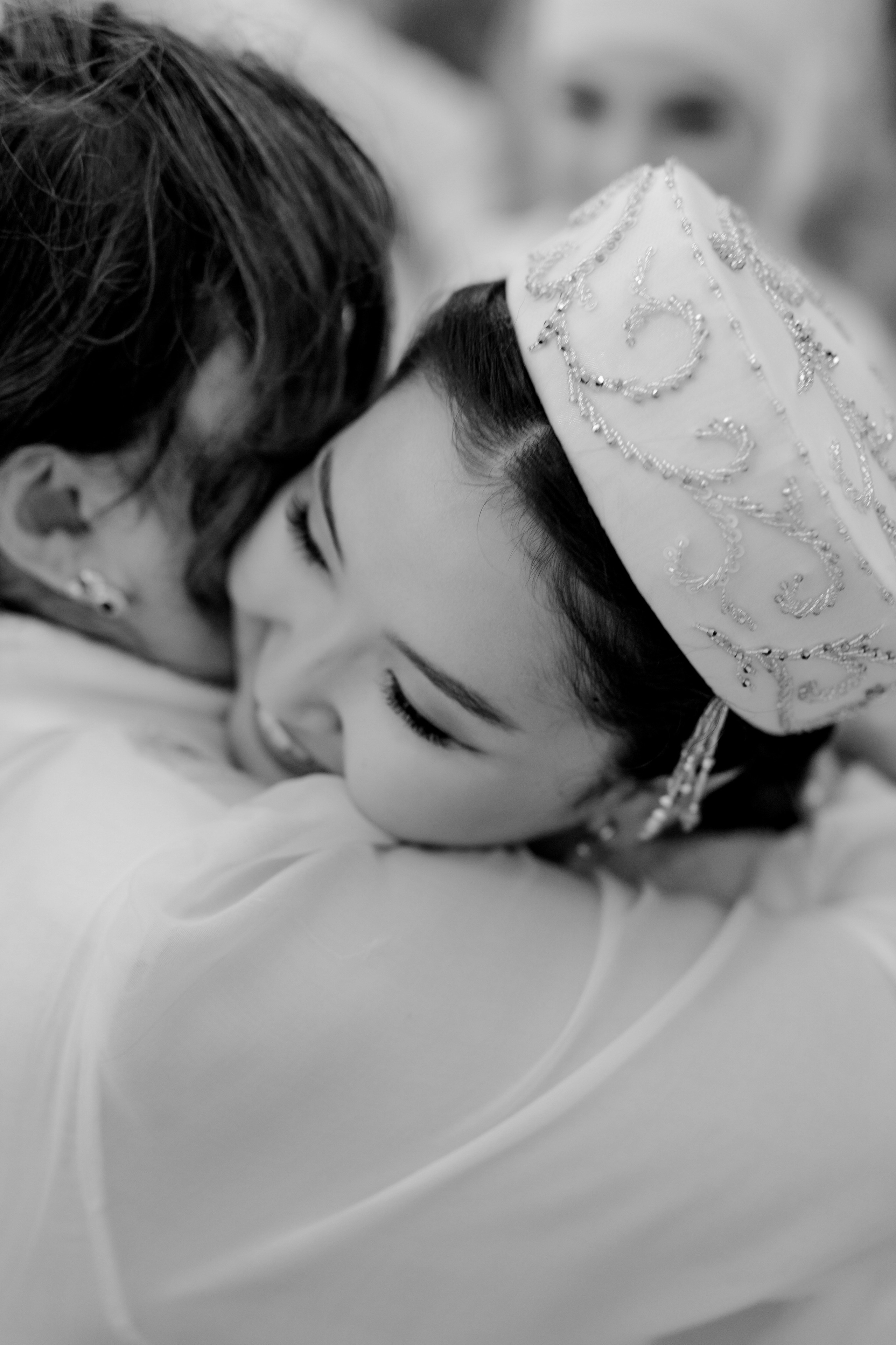 Aynur — syrğa salu. Wedding and Love story Photographer
