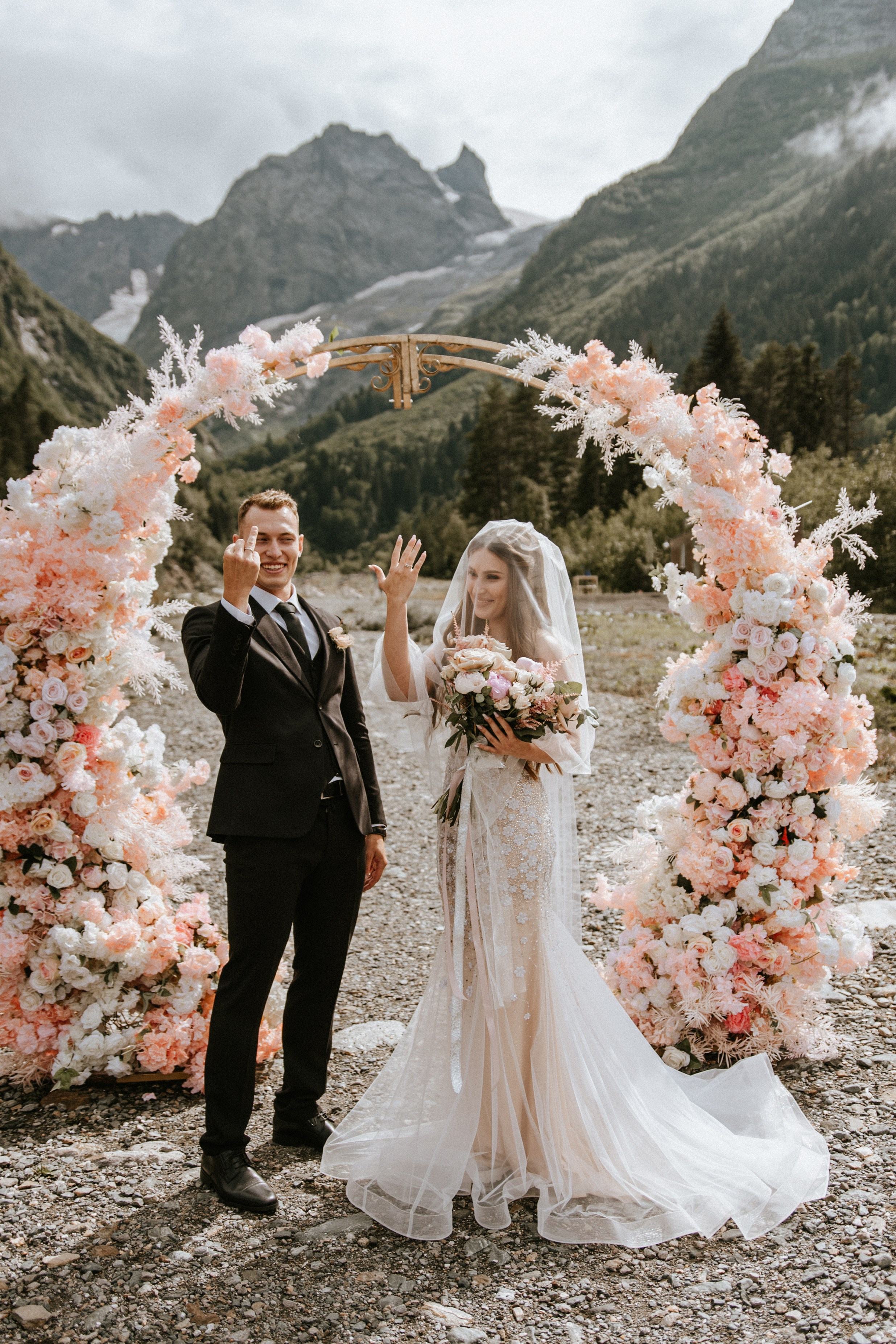 ANDREY & ELIZAVETA | DOMBAY. Фотограф Настя Конник | Пятигорск | Эльбрус | Домбай | Архыз