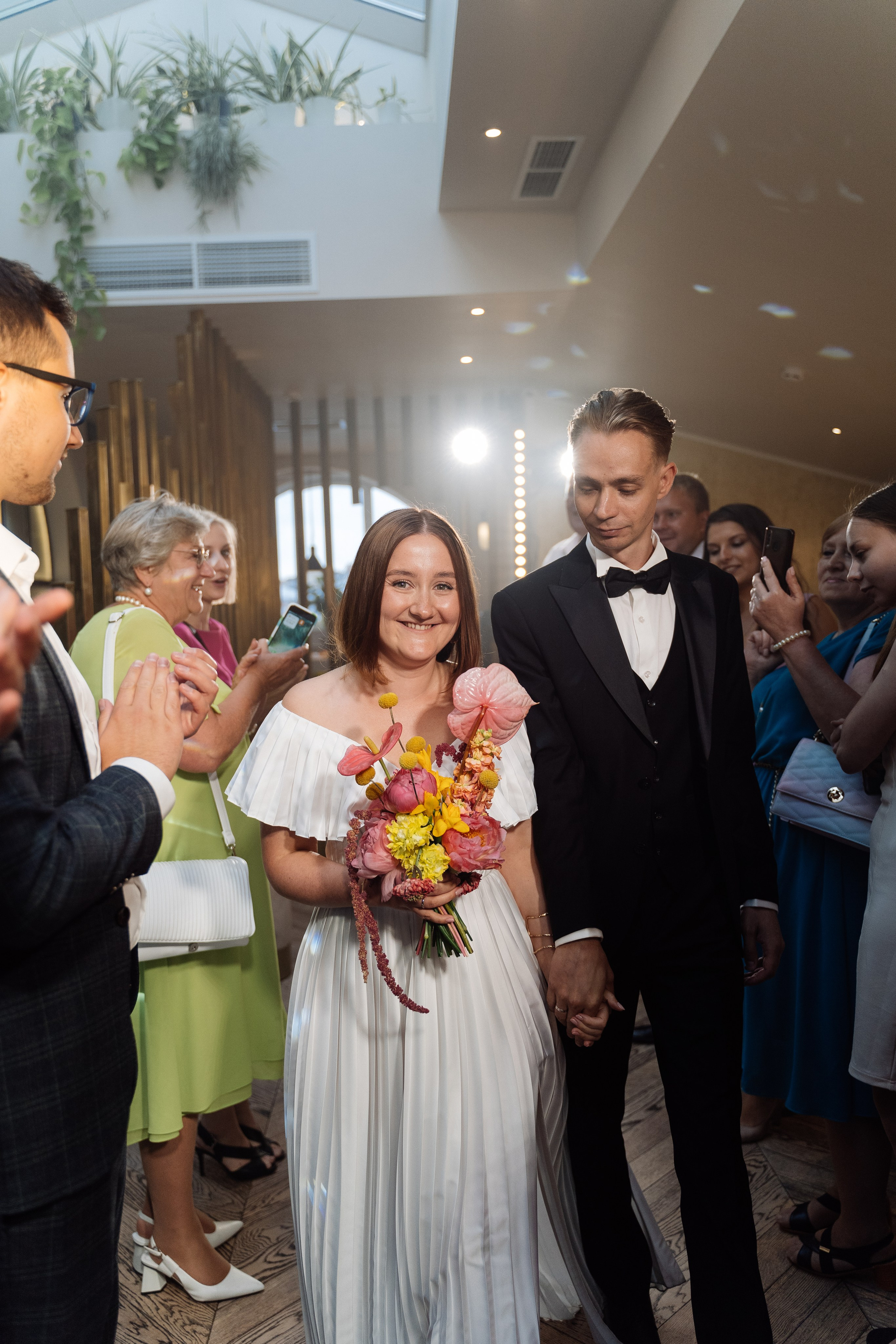 Свадьба на крыше Петербурга. Свадебный фотограф организатор в Санкт-Петербурге Ассоль Опарина