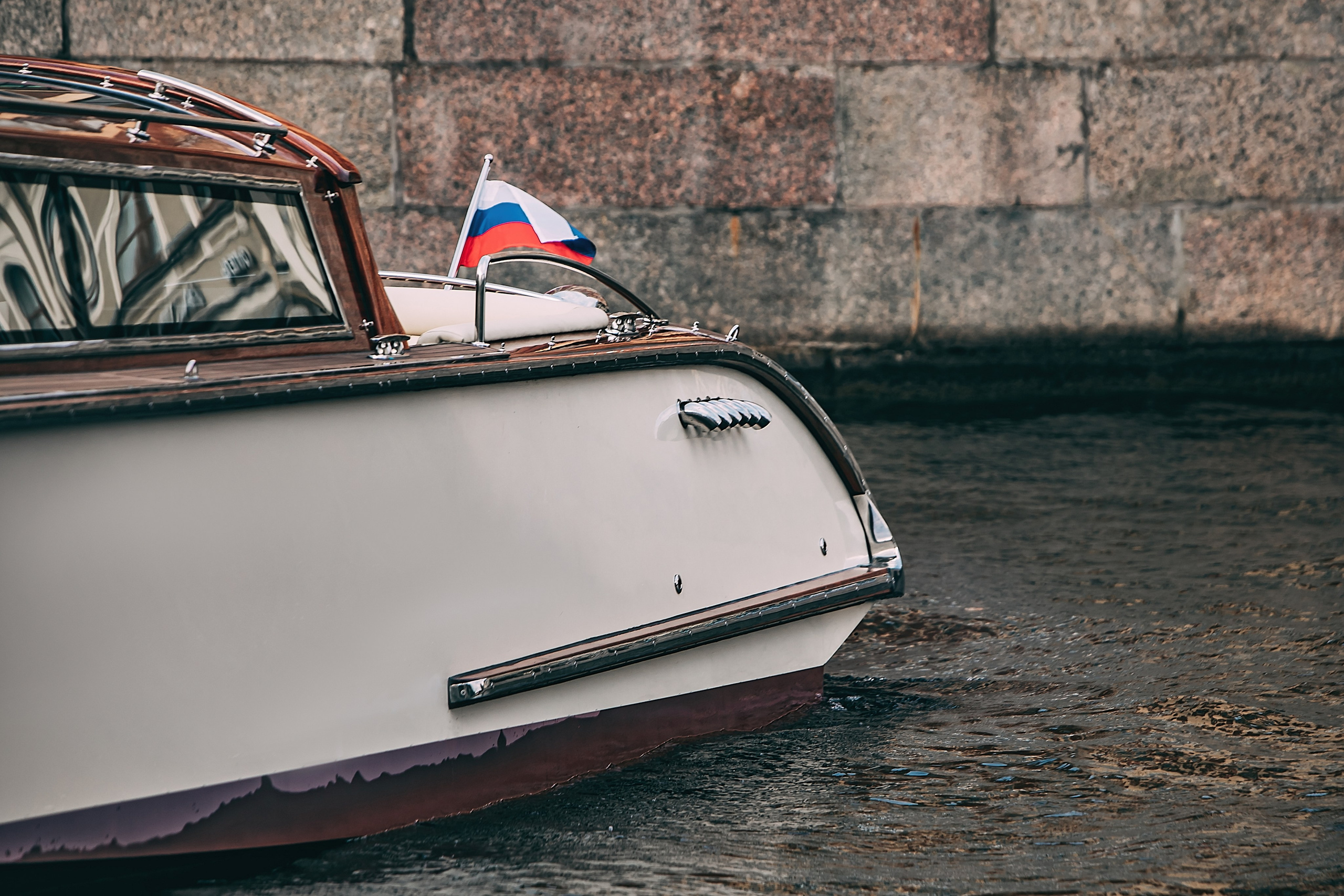 Катер «Montferrand». SPB Rent Boats|аренда катеров и теплоходов