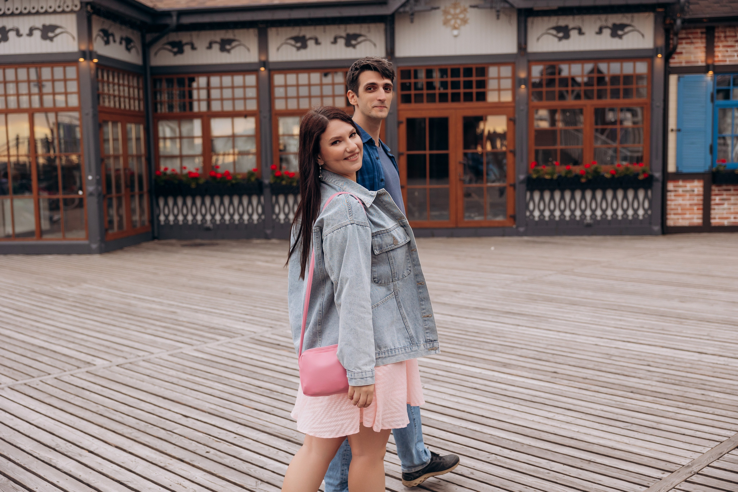 Городская прогулка Зеленоградск. Фотограф в Калининграде свадебная фотография, репортажная, фотосессии