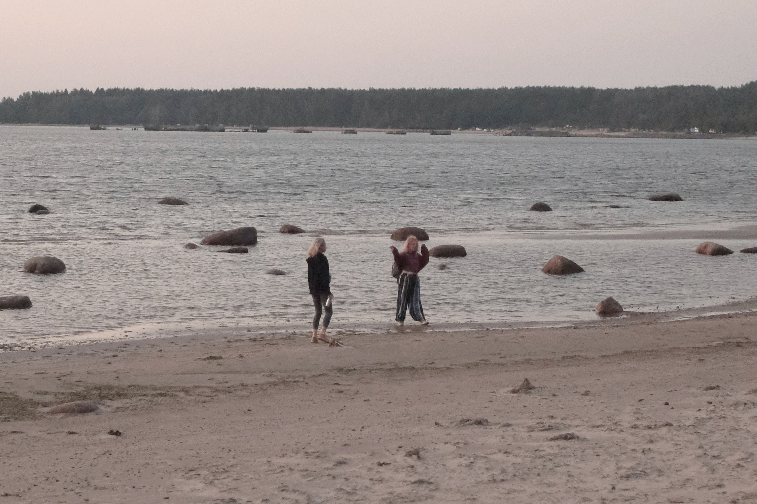 Пикник на обочине от команды EMC. 11июля 2025. Репортажный фотограф в Санкт-Петербурге Даниил Могута