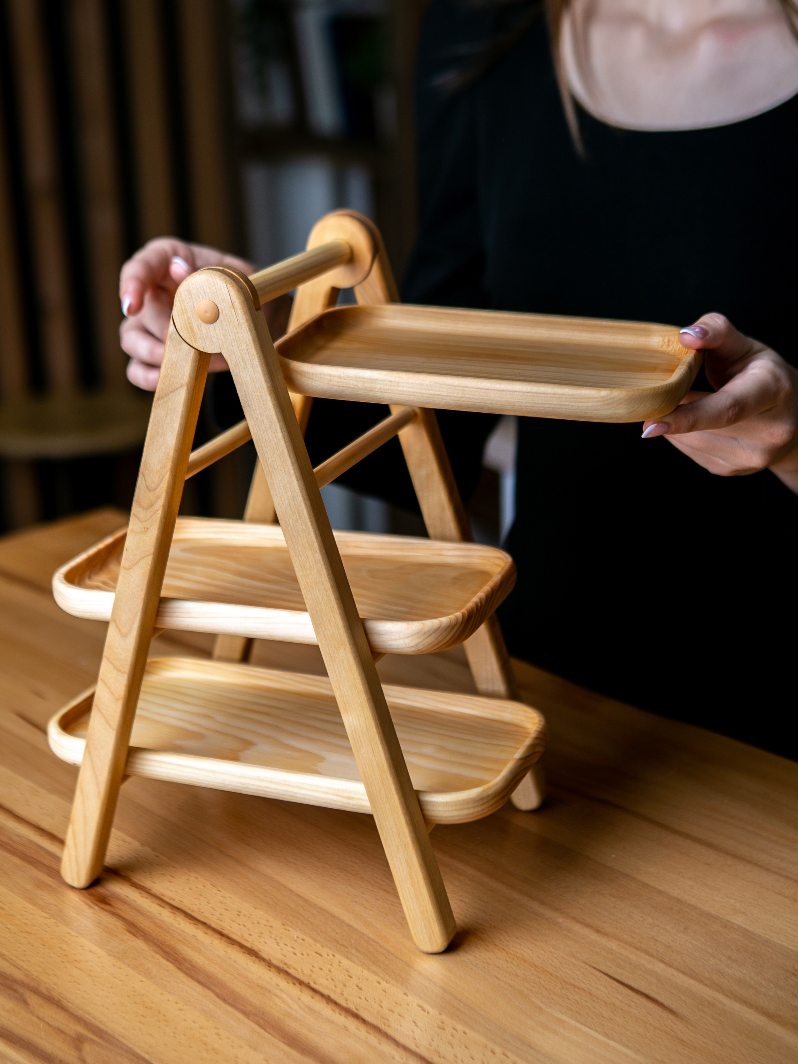 Подносы и этажерки. Контент фотограф, съемка для маркетплейсов, фуд съемка и репортажи в Новосибирске Ралия Галеева