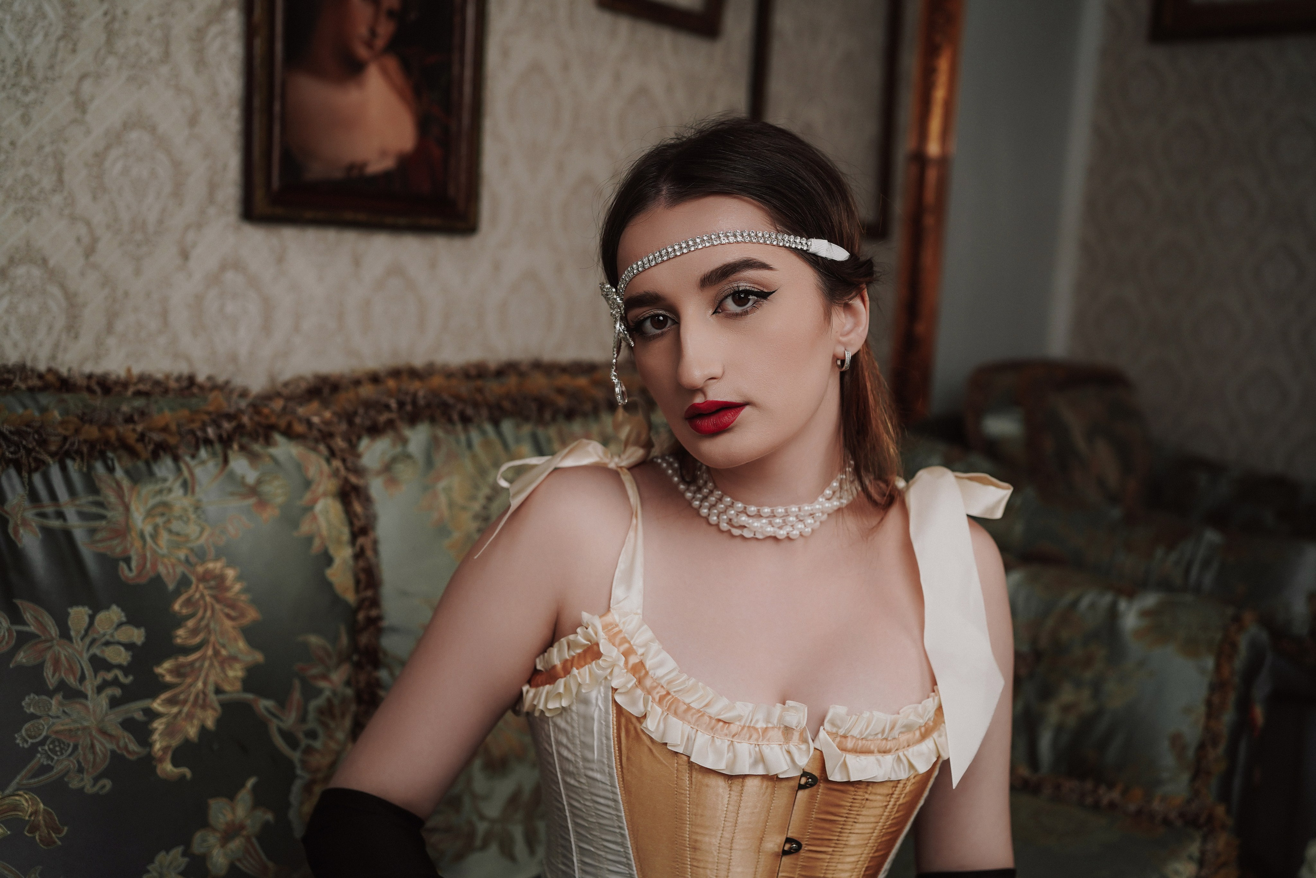 Фотостудия Белая комната. Женский фотограф в Ростове-на-Дону.Фотосессия Гэтсби. Свадебный фотограф в Ростове-на-Дону. Таинство Крещения и Венчания, семейные фотосессии. Алёна Чёботова