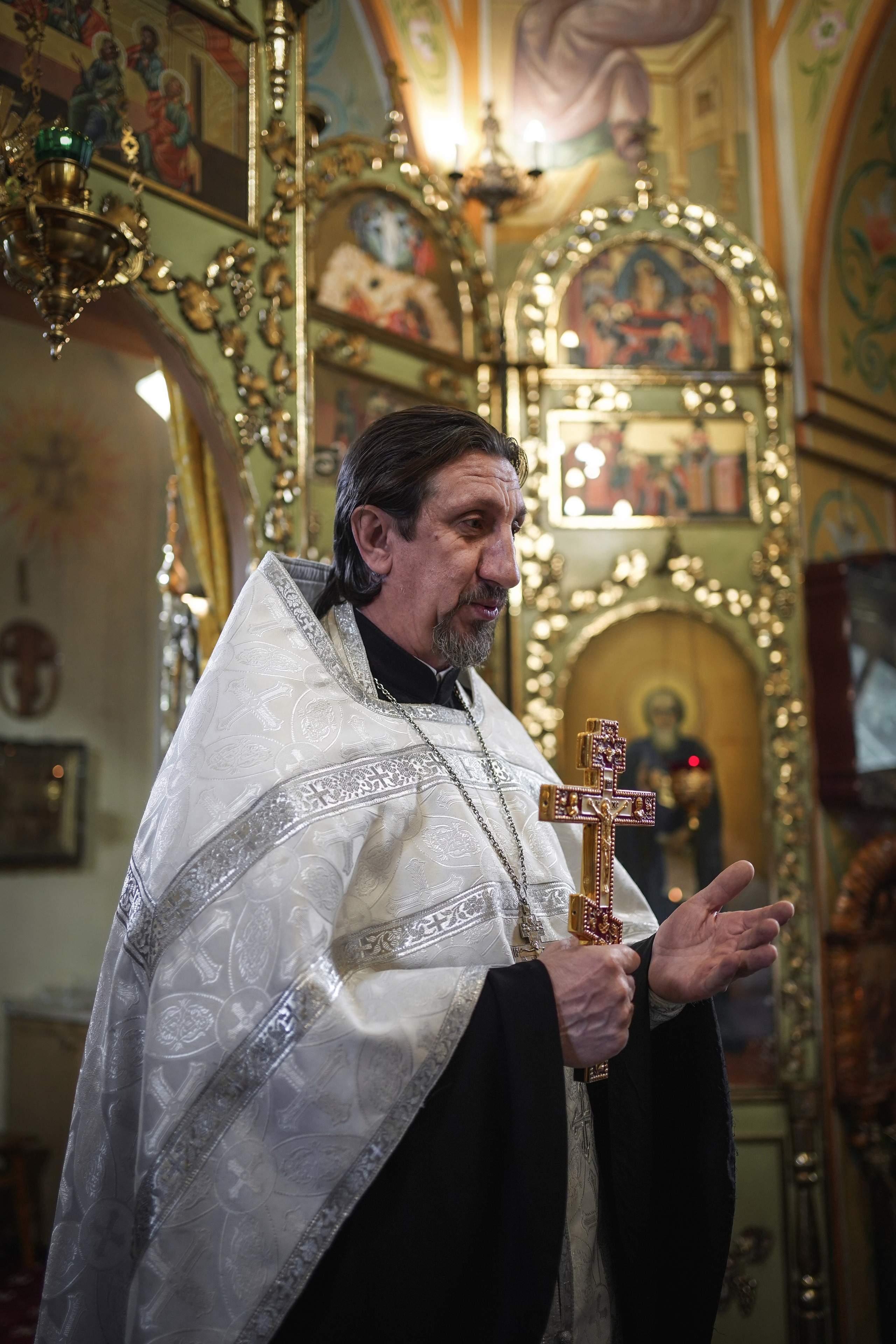 Венчание в Троицком храме. Свадебный фотограф в Ростове-на-Дону. Таинство Крещения и Венчания, семейные фотосессии. Алёна Чёботова