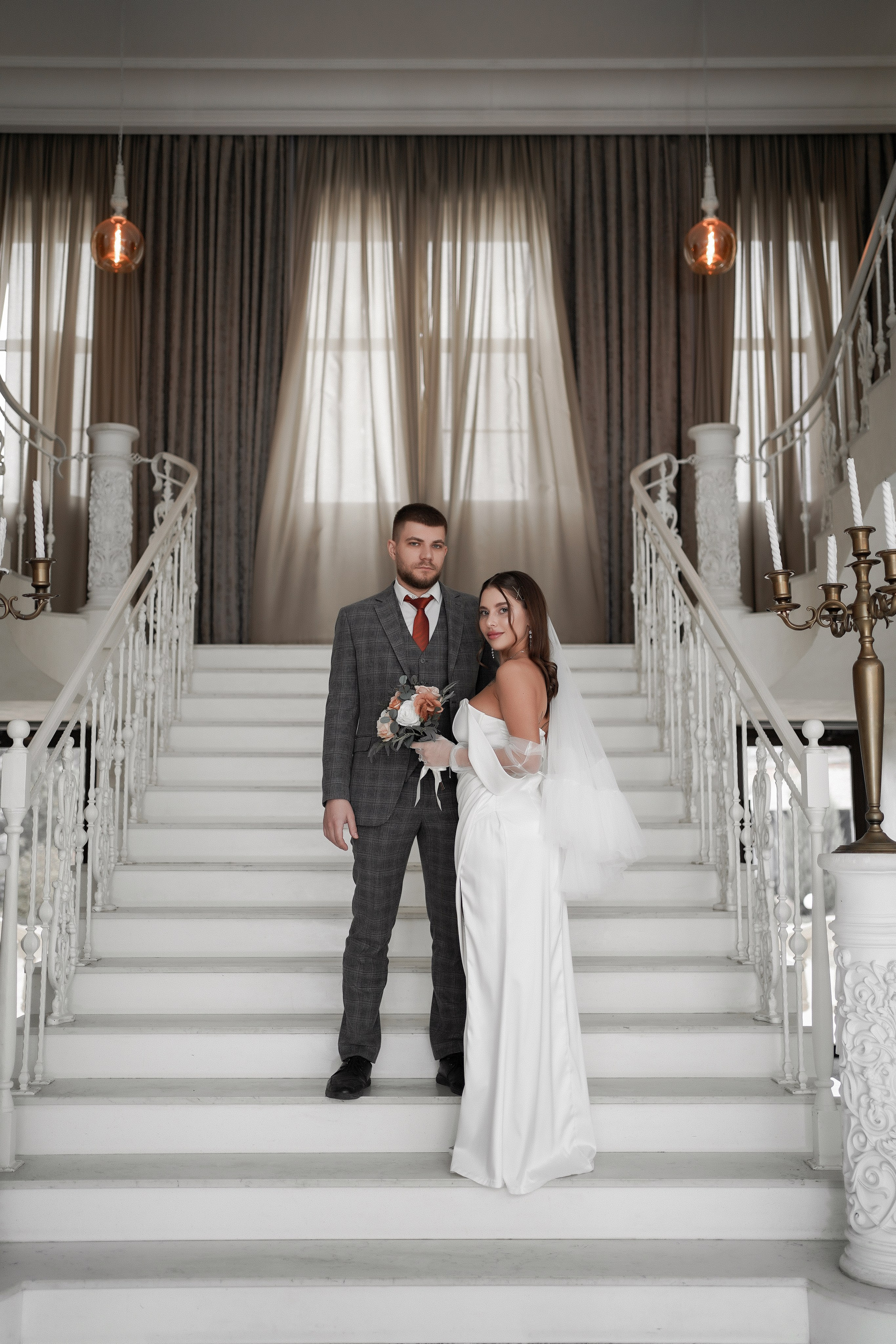 Никита и Оксана на свадебной фотосессии в Графском парке. Свадебный фотограф в Ростове-на-Дону. Таинство Крещения и Венчания, семейные фотосессии. Алёна Чёботова