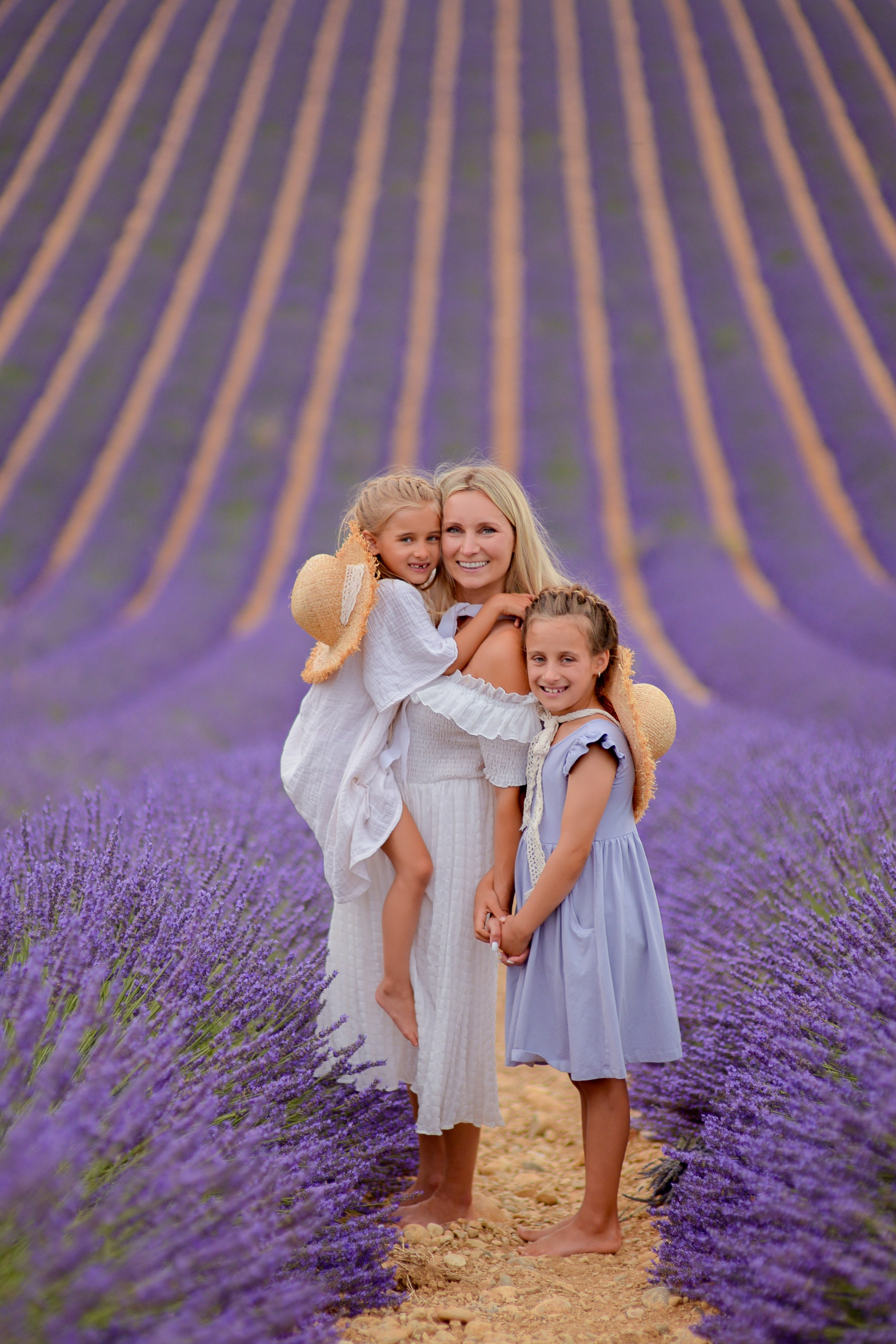 Lavender. Photographer in Provence Julia Lipiainen