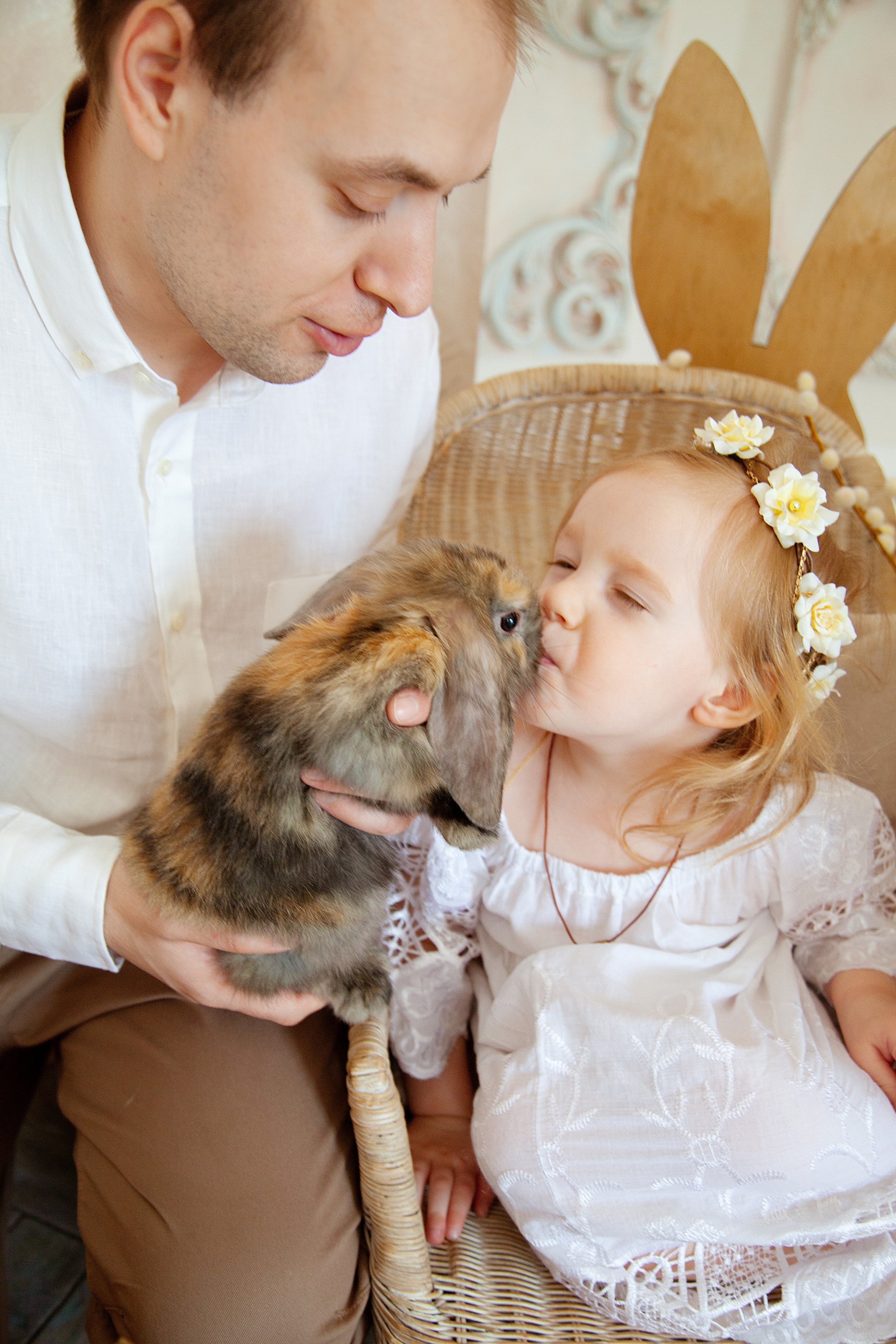 С кроликами. Фотограф Анастасия Аветян. Санкт-Петербург