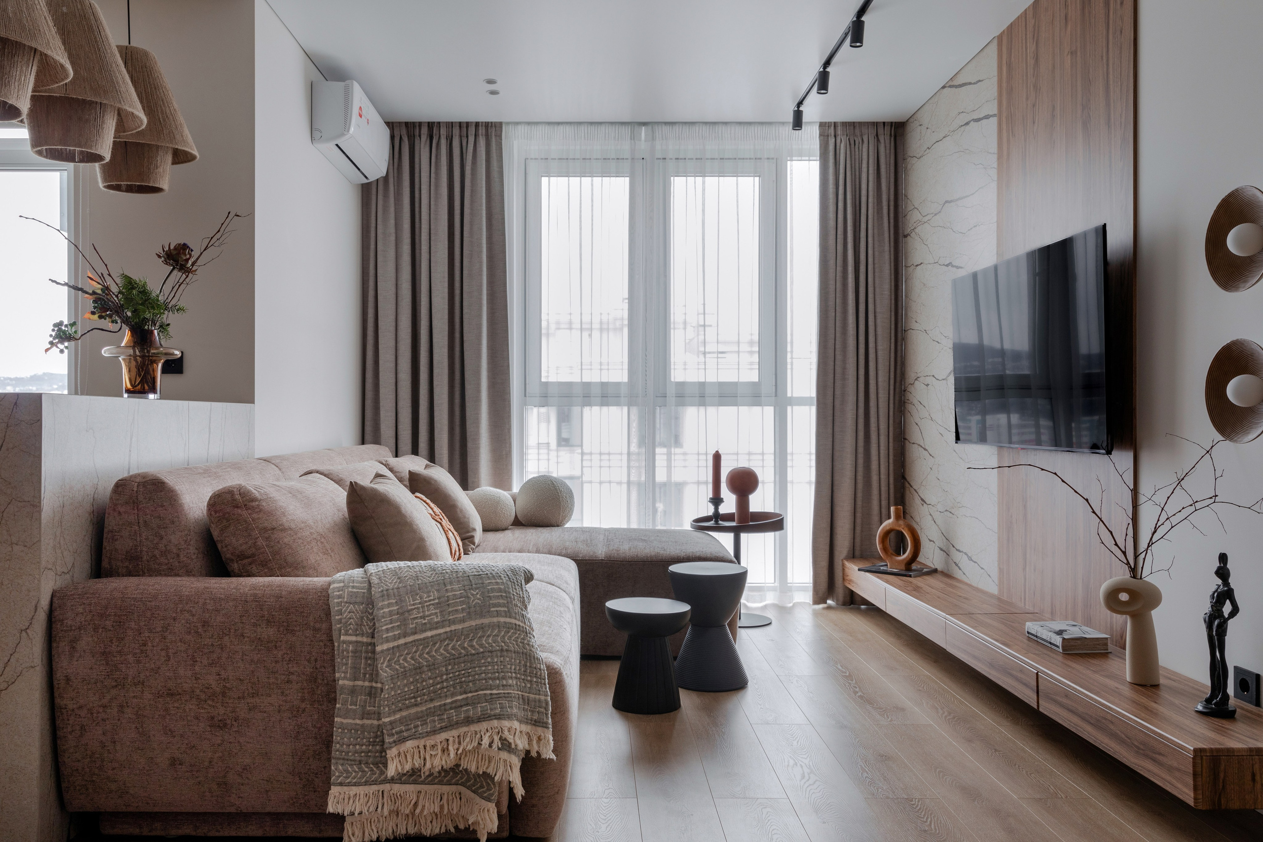 Дизайн проект Марии Белоусовой @mary_belt_art, ЖК "Альпийский квартал", Сочи. Интерьерный фотограф Москва