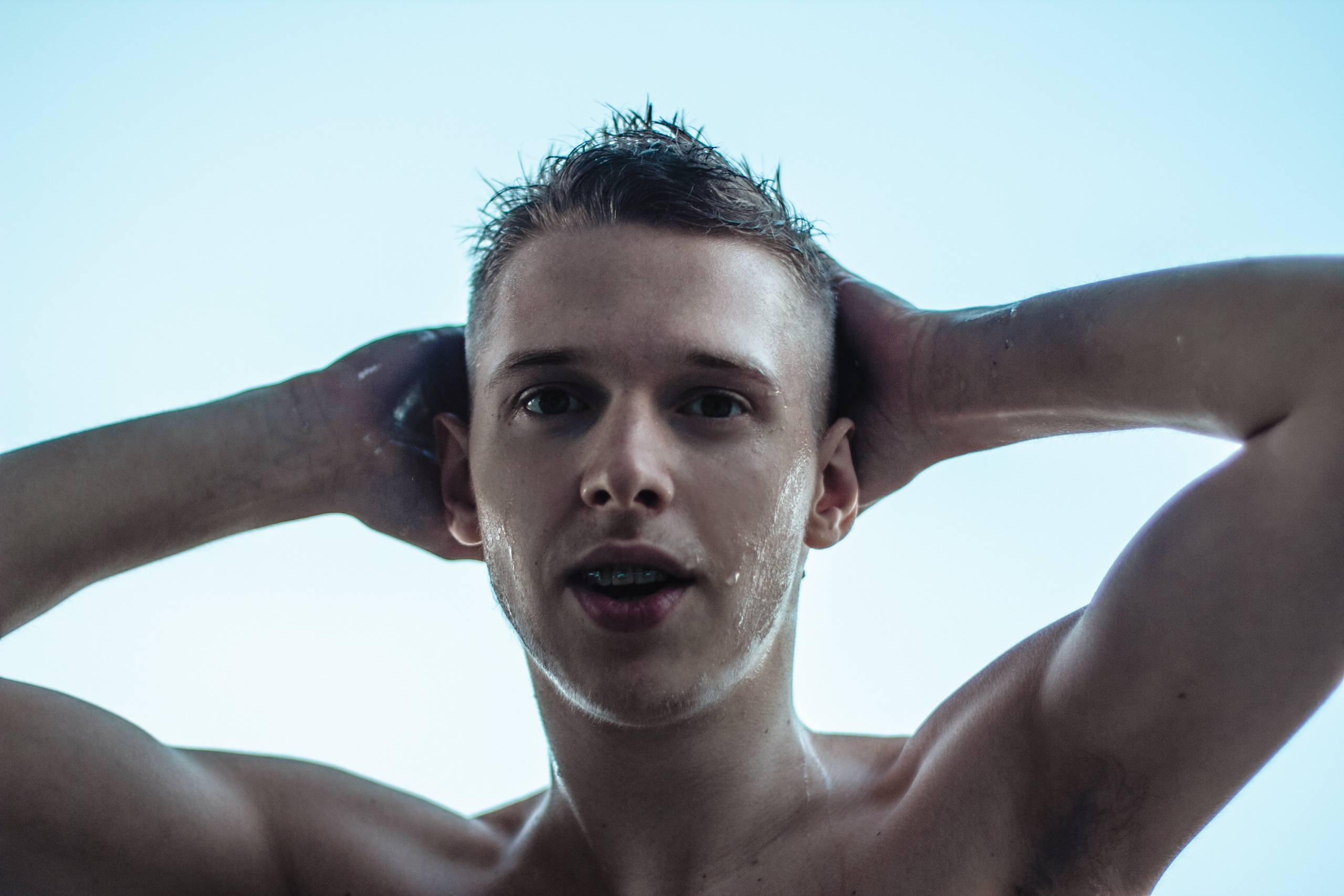 Портреты на улице. Фотограф всего