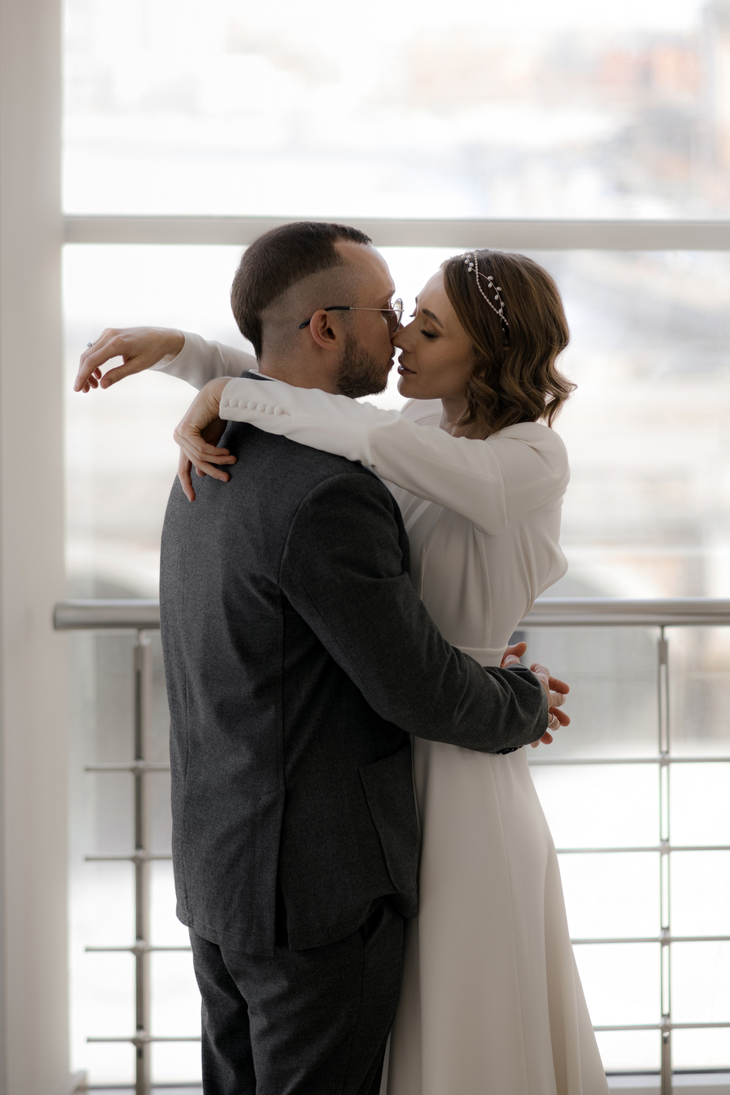 Регистрация Анастасии и Никиты — Краеведческий музей. Свадебный фотограф Екатеринбург/Челябинск — Любовь Волохова