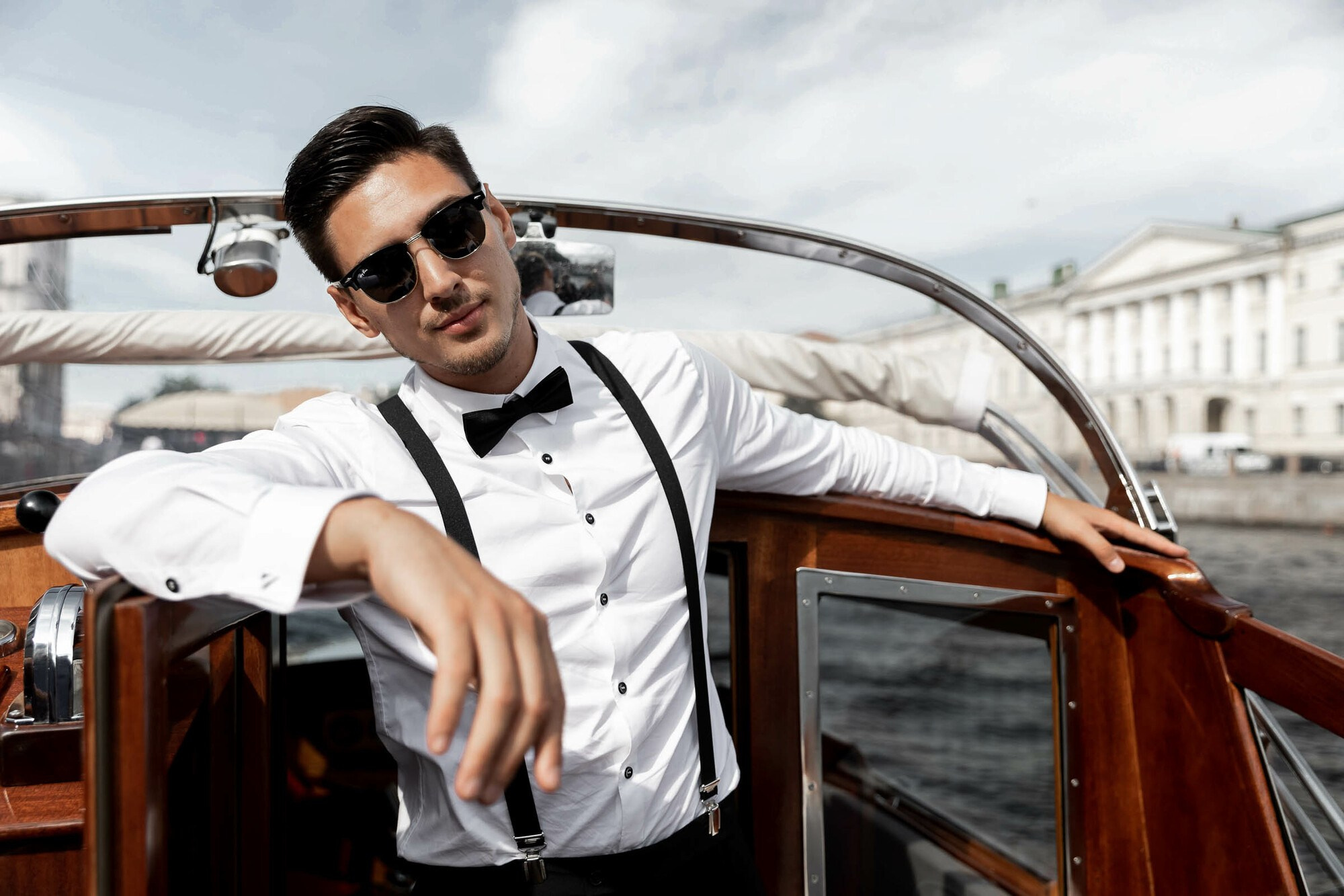 Стильная свадьба со сборами в гостинице Эрмитаж. Свадебный фотограф в Санкт-Петербурге и Москве Андрей Нестеров