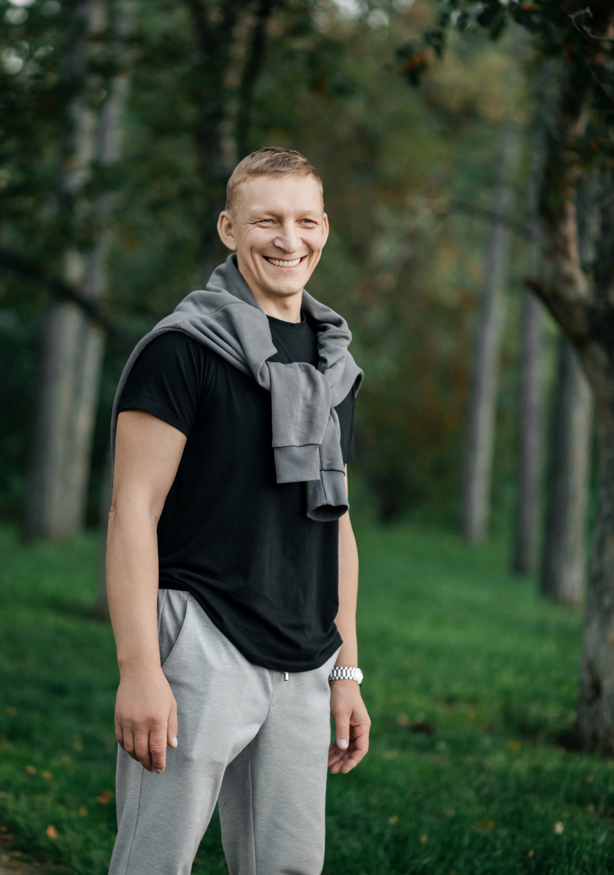 Семейная прогулочная фотосессия. Свадебный и семейный фотограф Ибрагимова Мария из Екатеринбурга