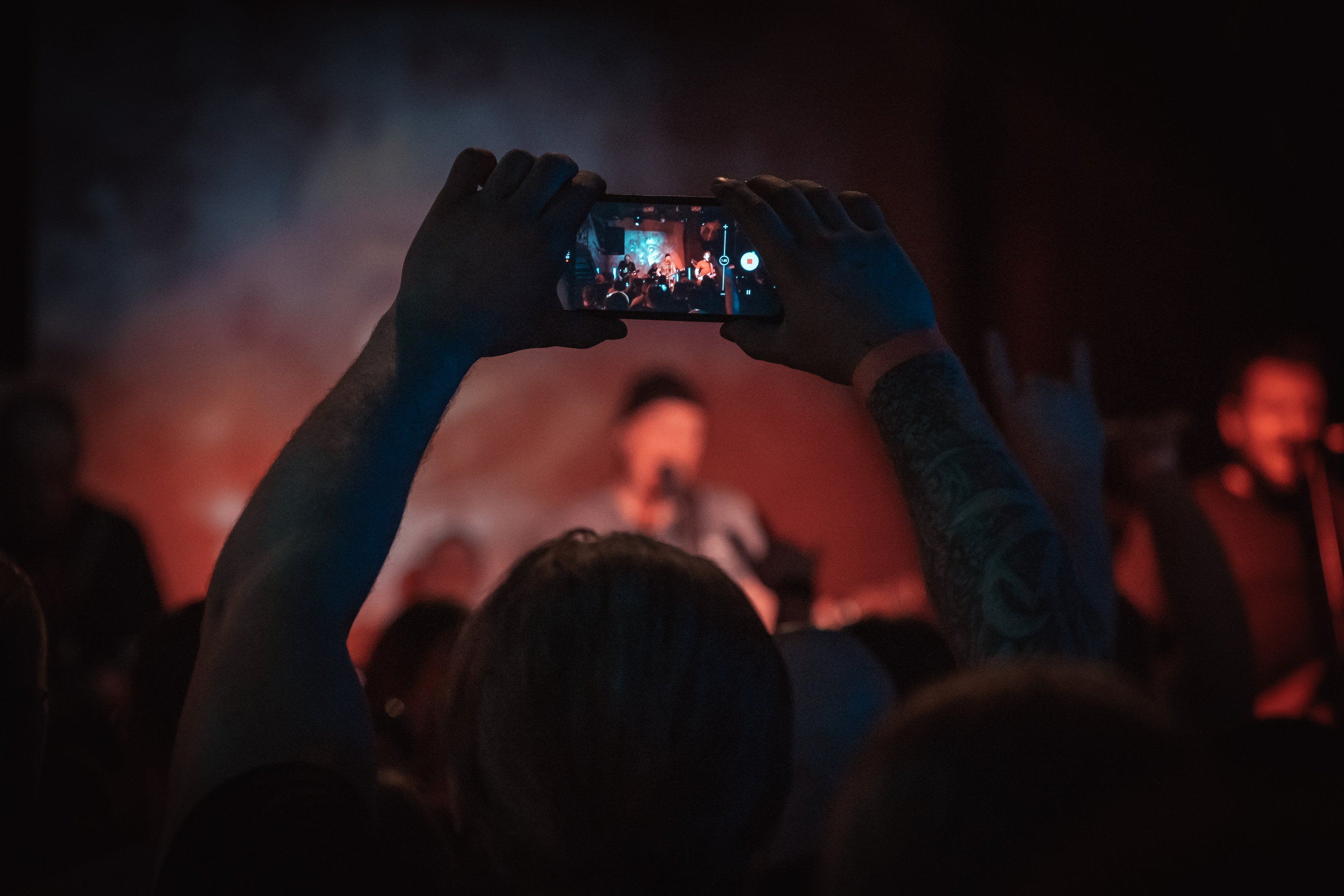 Черный обелиск. Красноярск, 08.04.2025, Эрмитаж. Фотограф Регина Крикунова г. Красноярск