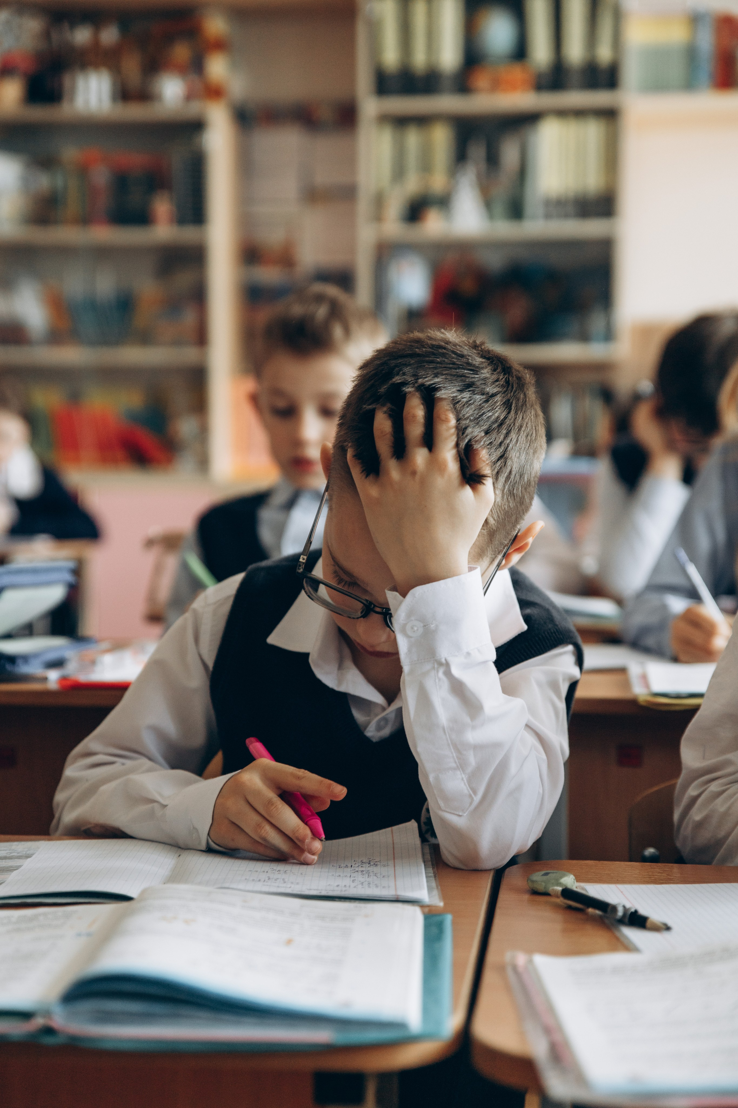 Школьные фотографии могут быть такими. Репортажный и детский фотограф в Минске