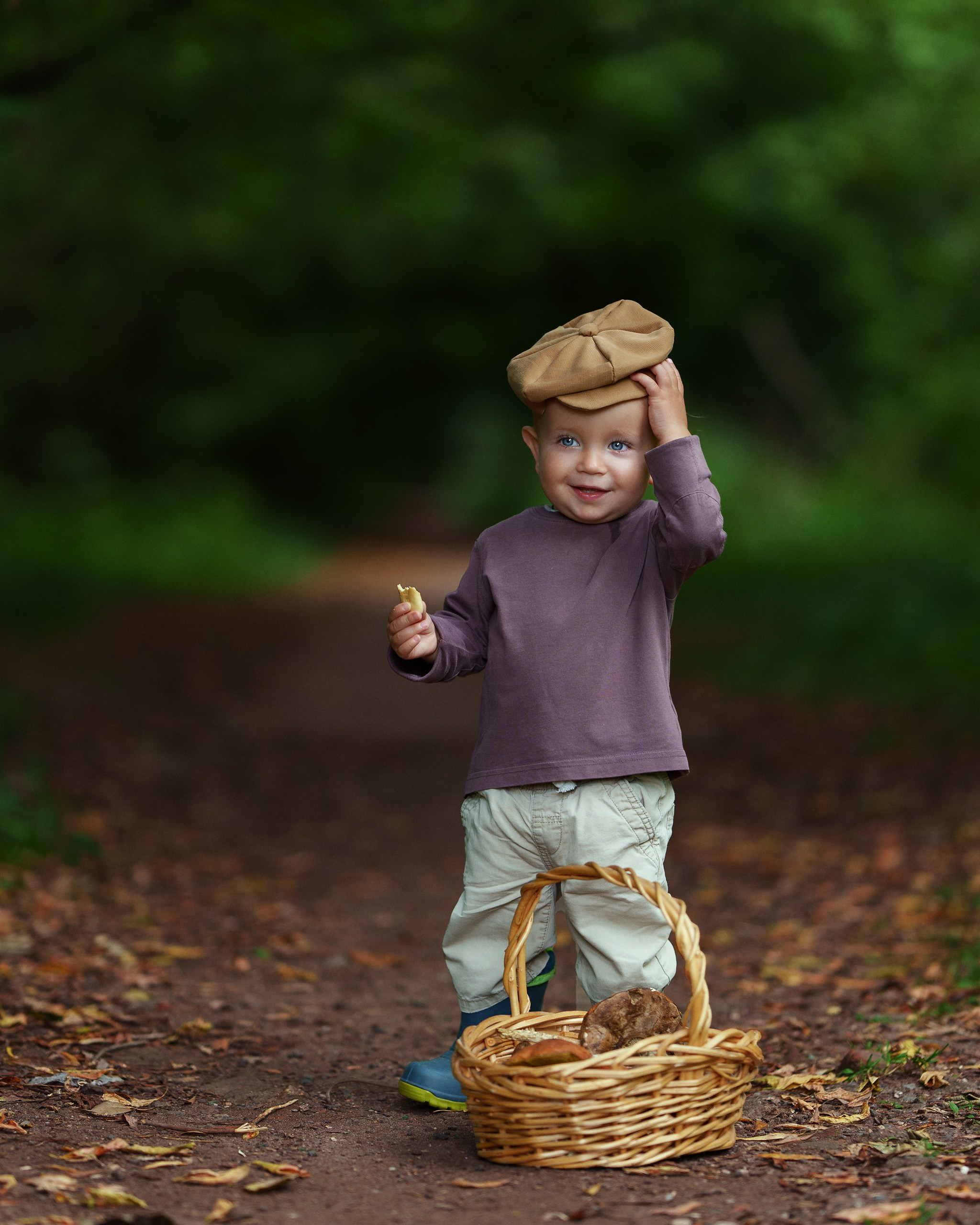 Фотосессия — маленький грибник. Фотограф в Москве — Евгений Мельников