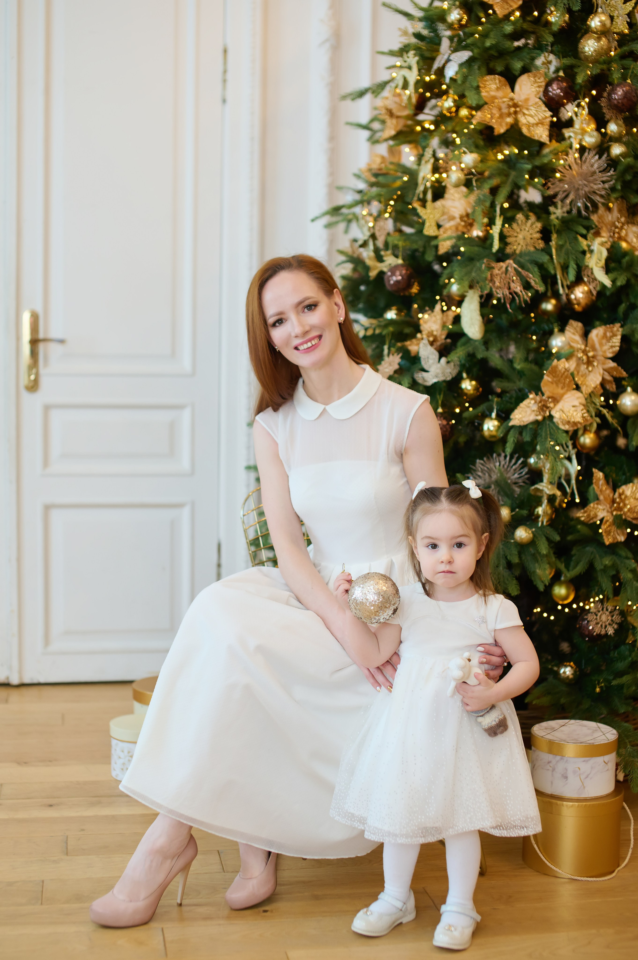 Новогодняя съемка для мам и малышей в студии. Фотограф в Санкт Петербурге Александра Вильдгрубе