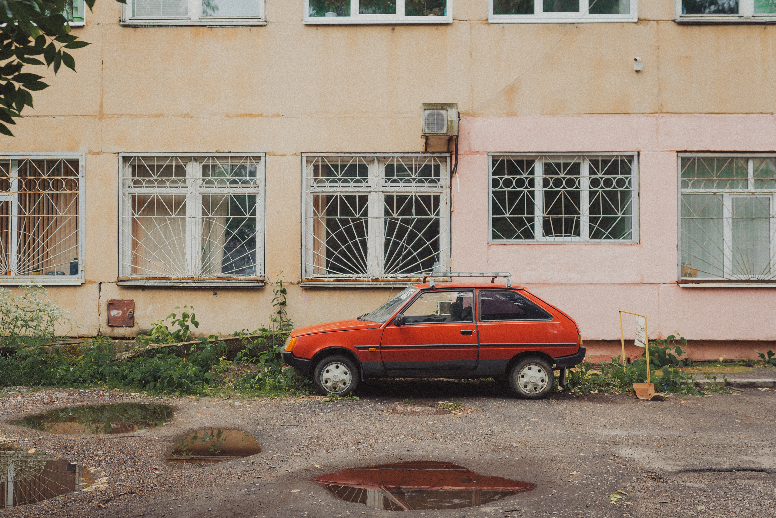 Проект #улицыгорода. Ярославль, ул. Некрасова. Документальный фотограф Илья Тихановский