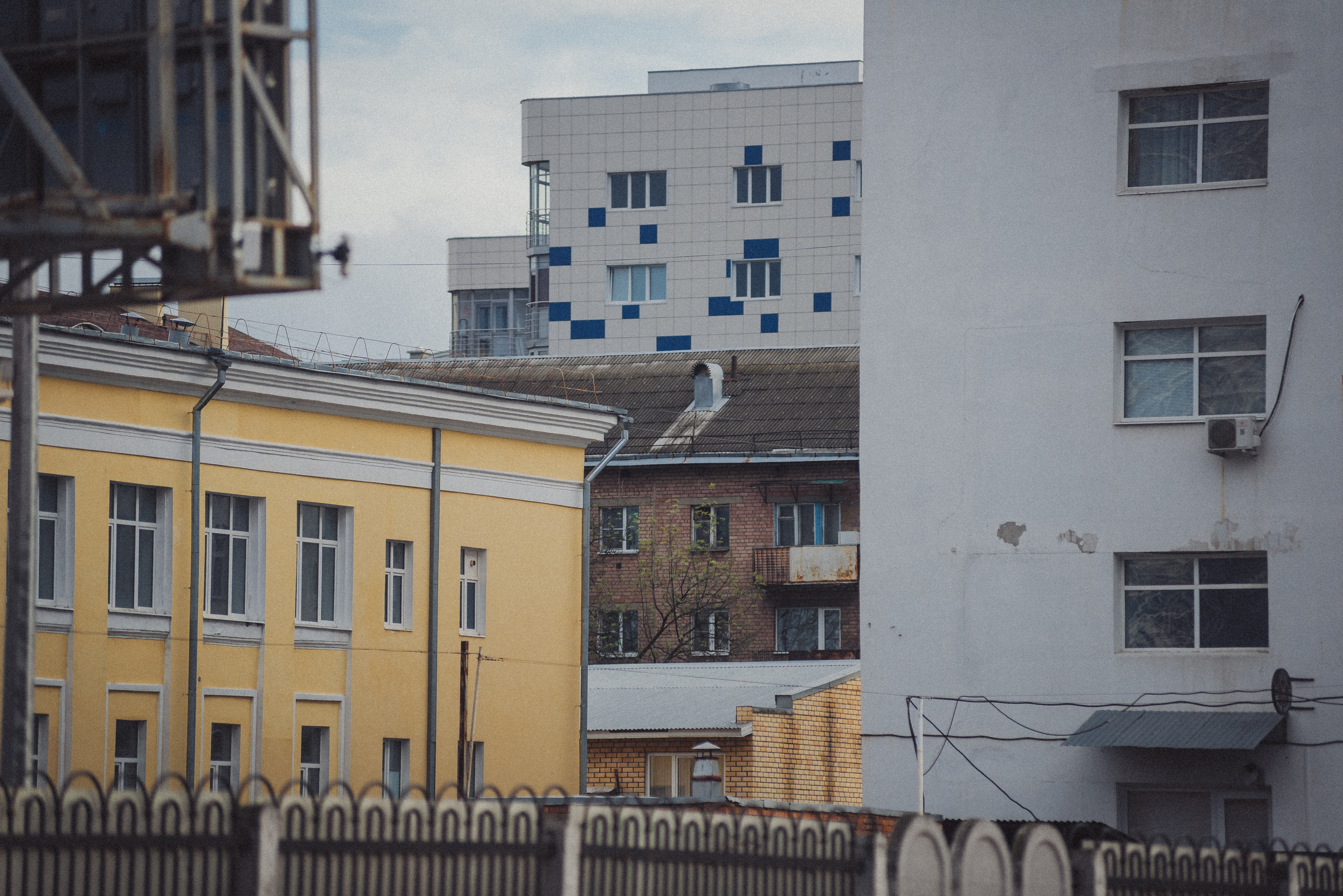 Проект #улицыгорода. Ярославль, ул. Победы. Документальный фотограф Илья Тихановский