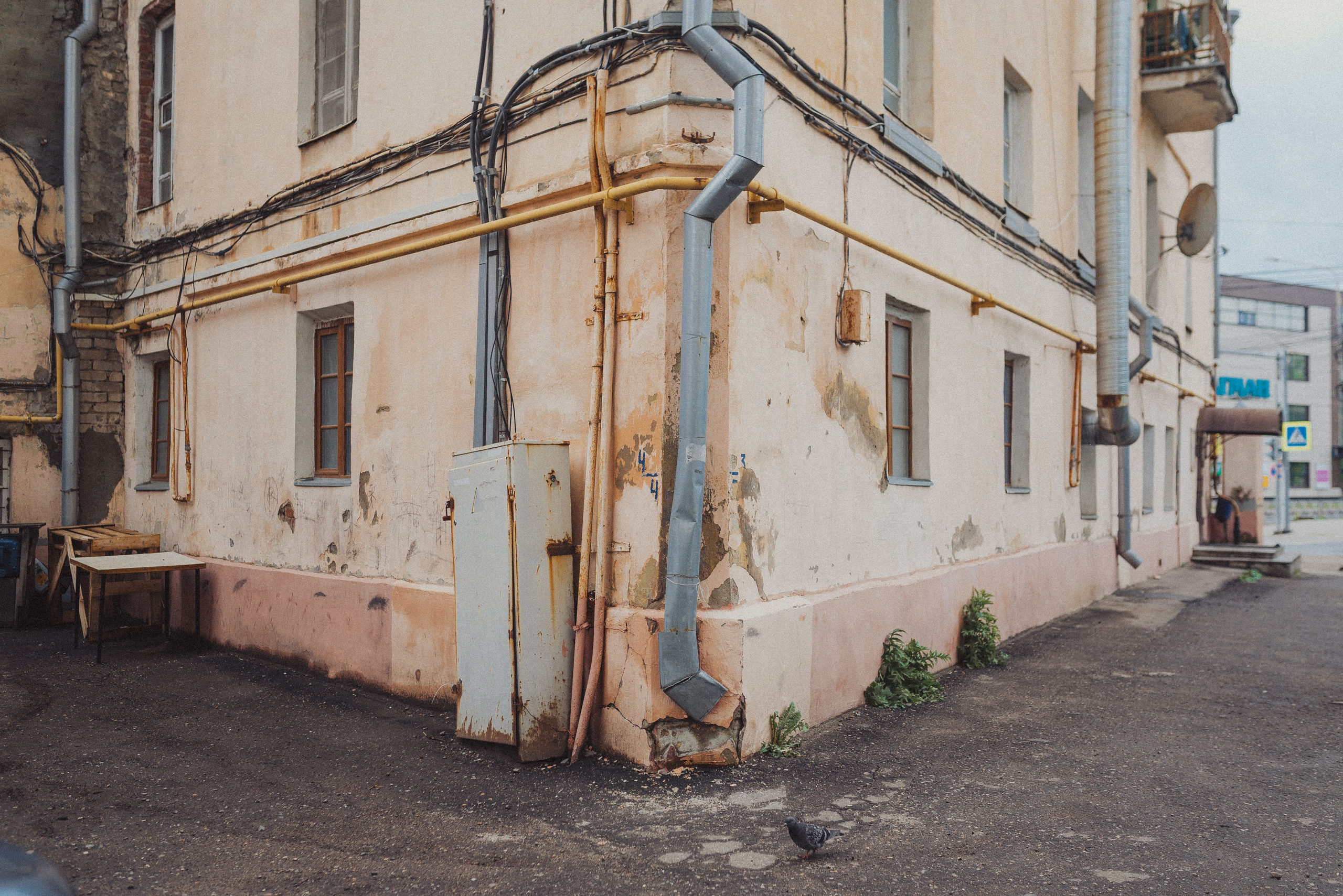 Проект #улицыгорода. Ярославль, ул. Победы. Документальный фотограф Илья Тихановский