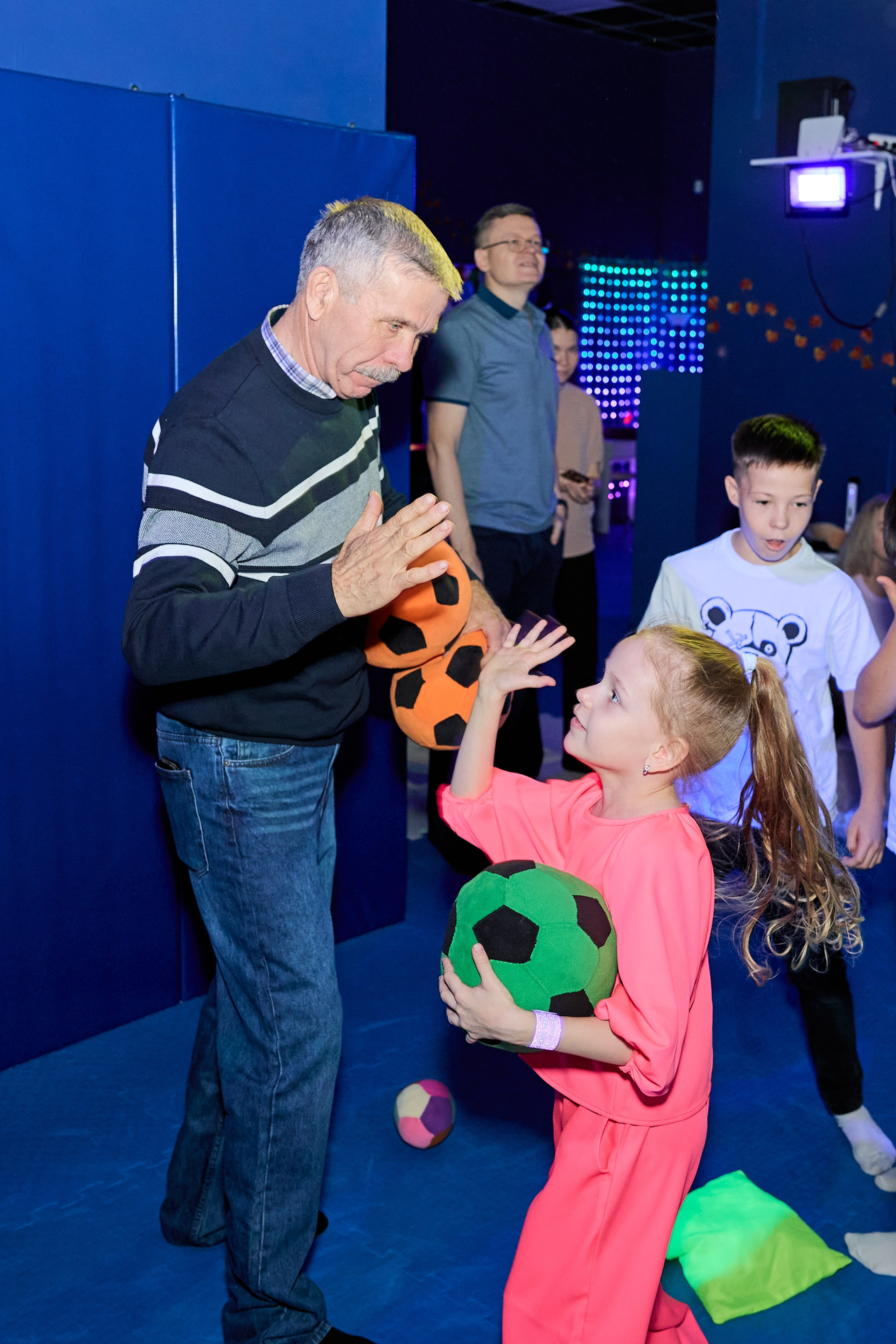 Детская репортажная съёмка | Праздники, утренники, занятия