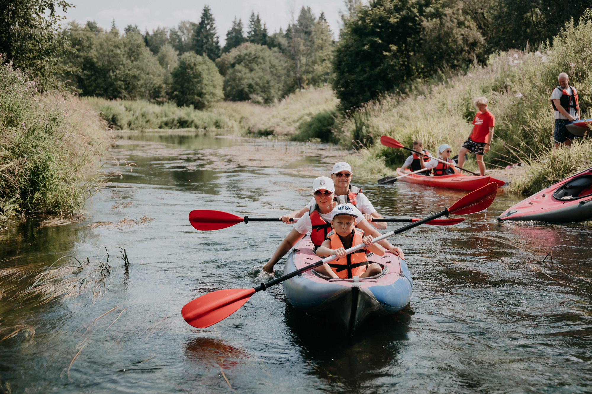 ПРАЗДНИК НА БЕРЕГУ РЕКИ. Фотограф ваших событий