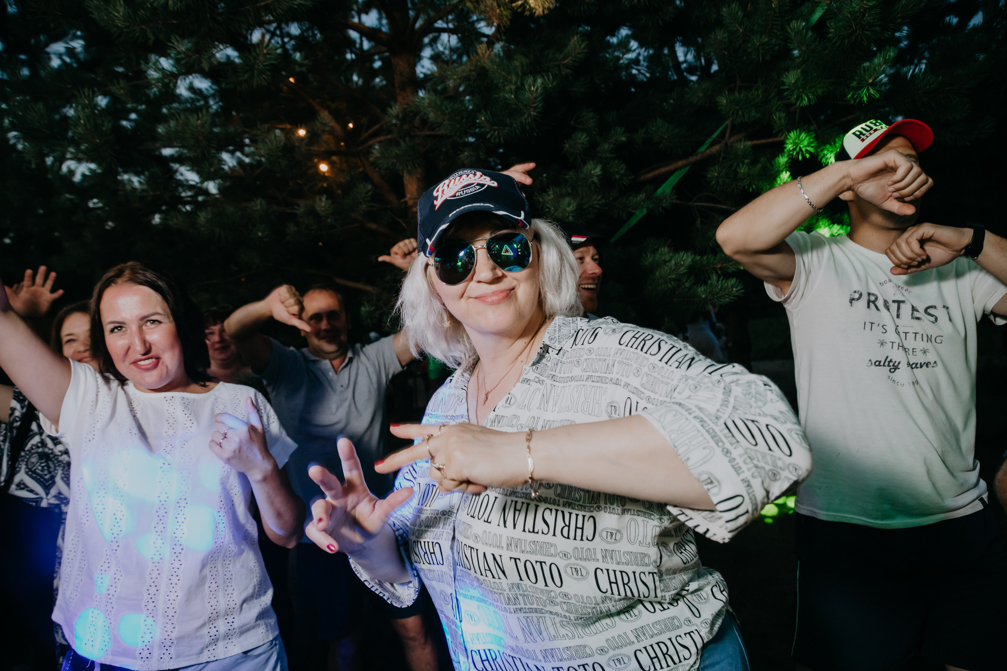 ПРАЗДНИК НА БЕРЕГУ РЕКИ. Фотограф ваших событий