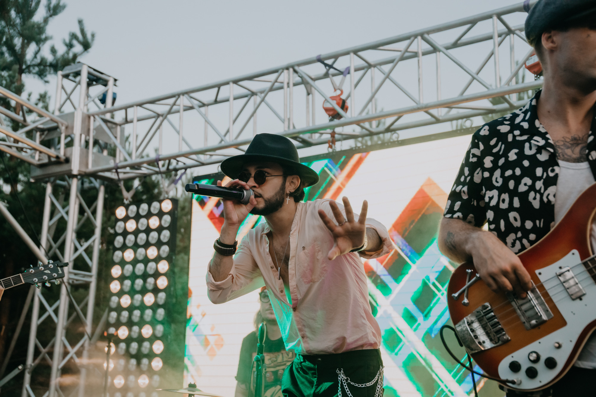 ПРАЗДНИК НА БЕРЕГУ РЕКИ. Фотограф ваших событий