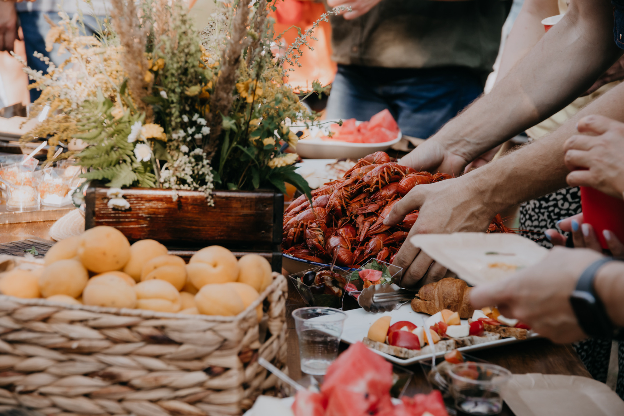 ПРАЗДНИК НА БЕРЕГУ РЕКИ. Фотограф ваших событий