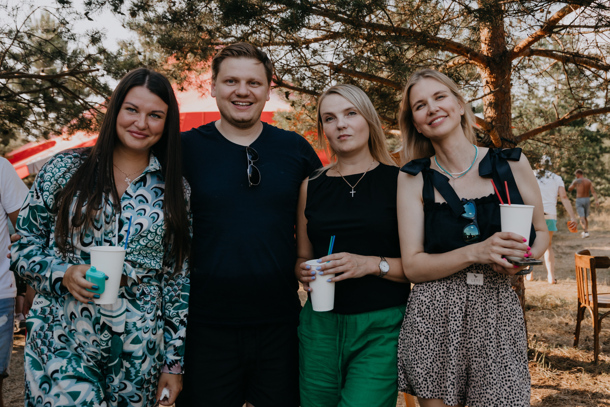 ПРАЗДНИК НА БЕРЕГУ РЕКИ. Фотограф ваших событий