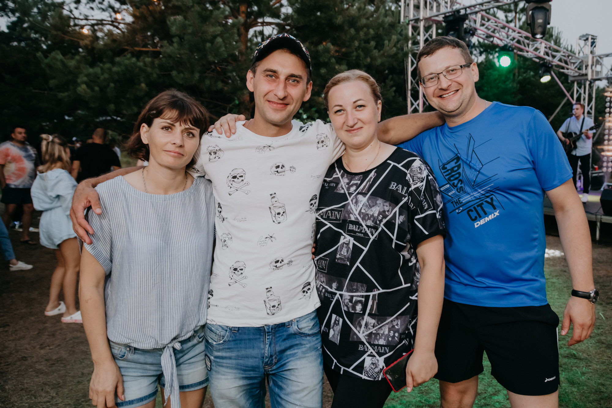 ПРАЗДНИК НА БЕРЕГУ РЕКИ. Фотограф ваших событий