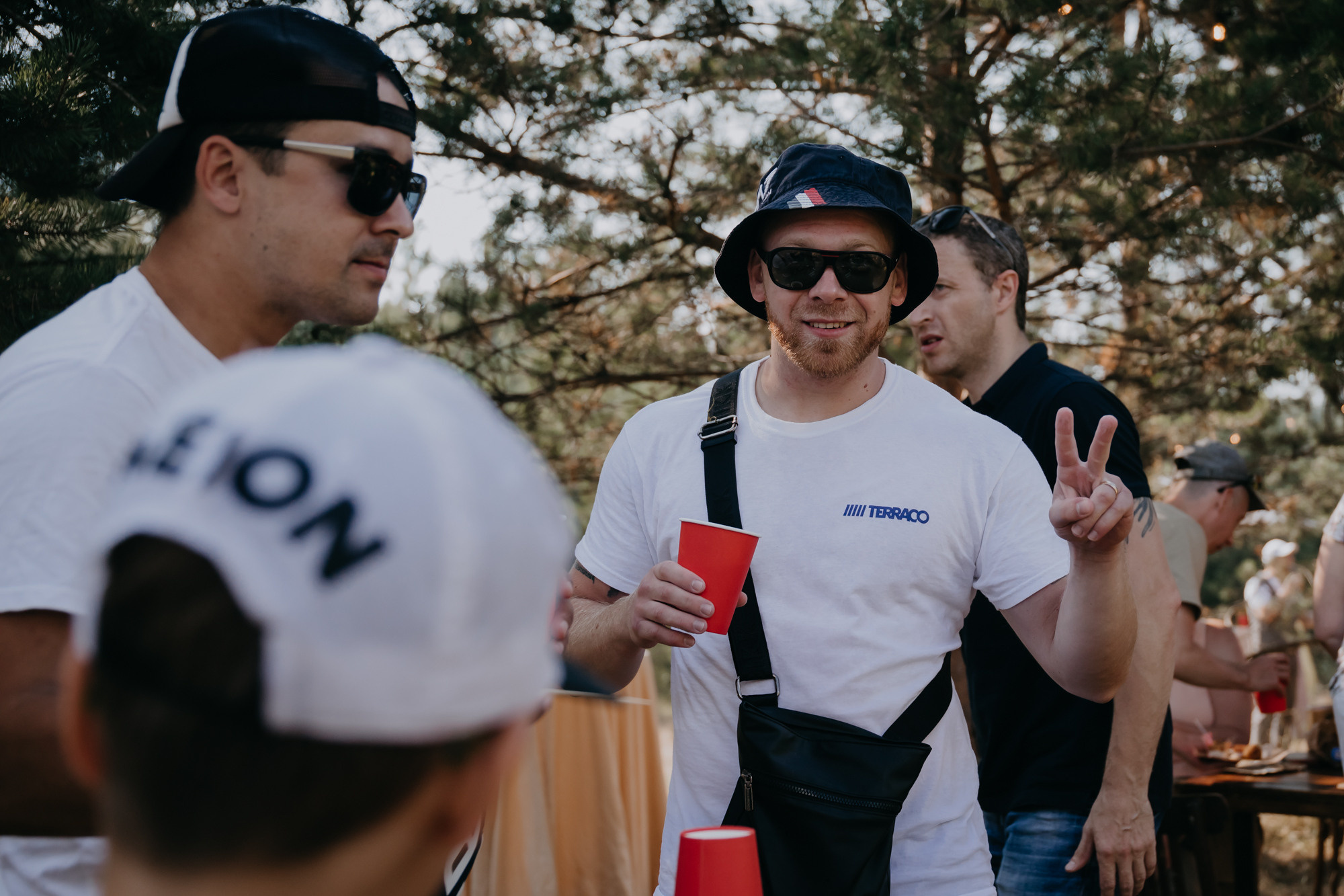 ПРАЗДНИК НА БЕРЕГУ РЕКИ. Фотограф ваших событий